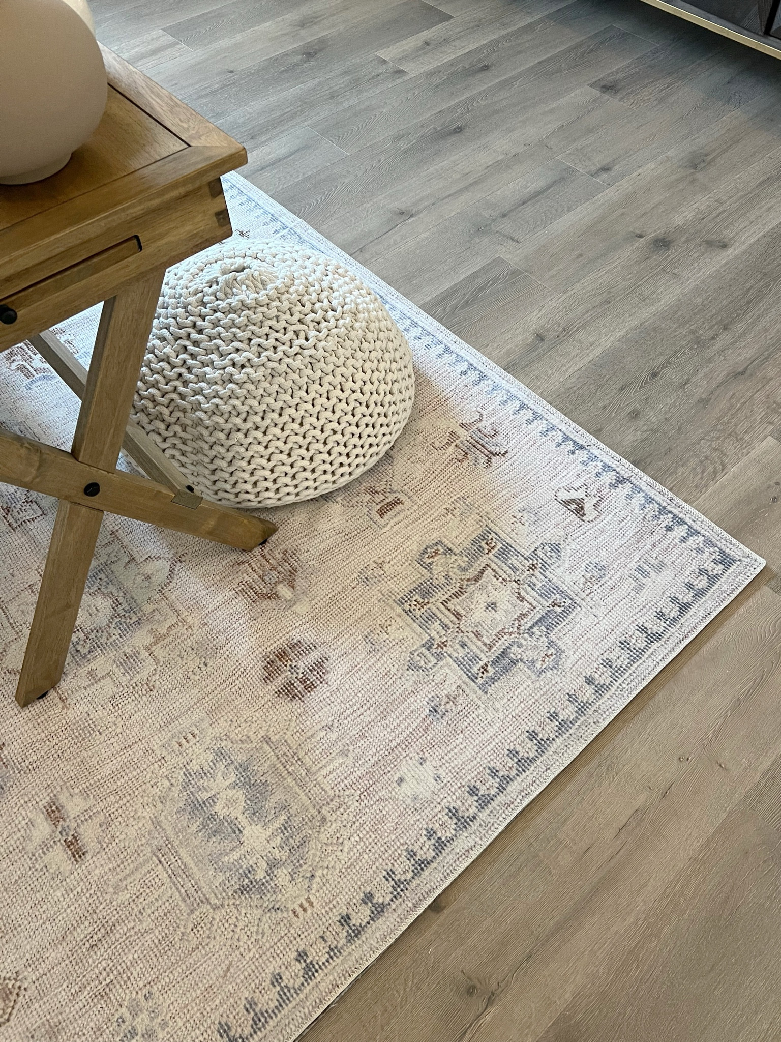 My office rug is 15% off with code SUNSET! 


area rug, office decor, neutral decor, washable rug, Rugs USA 

#LTKHome #LTKSaleAlert