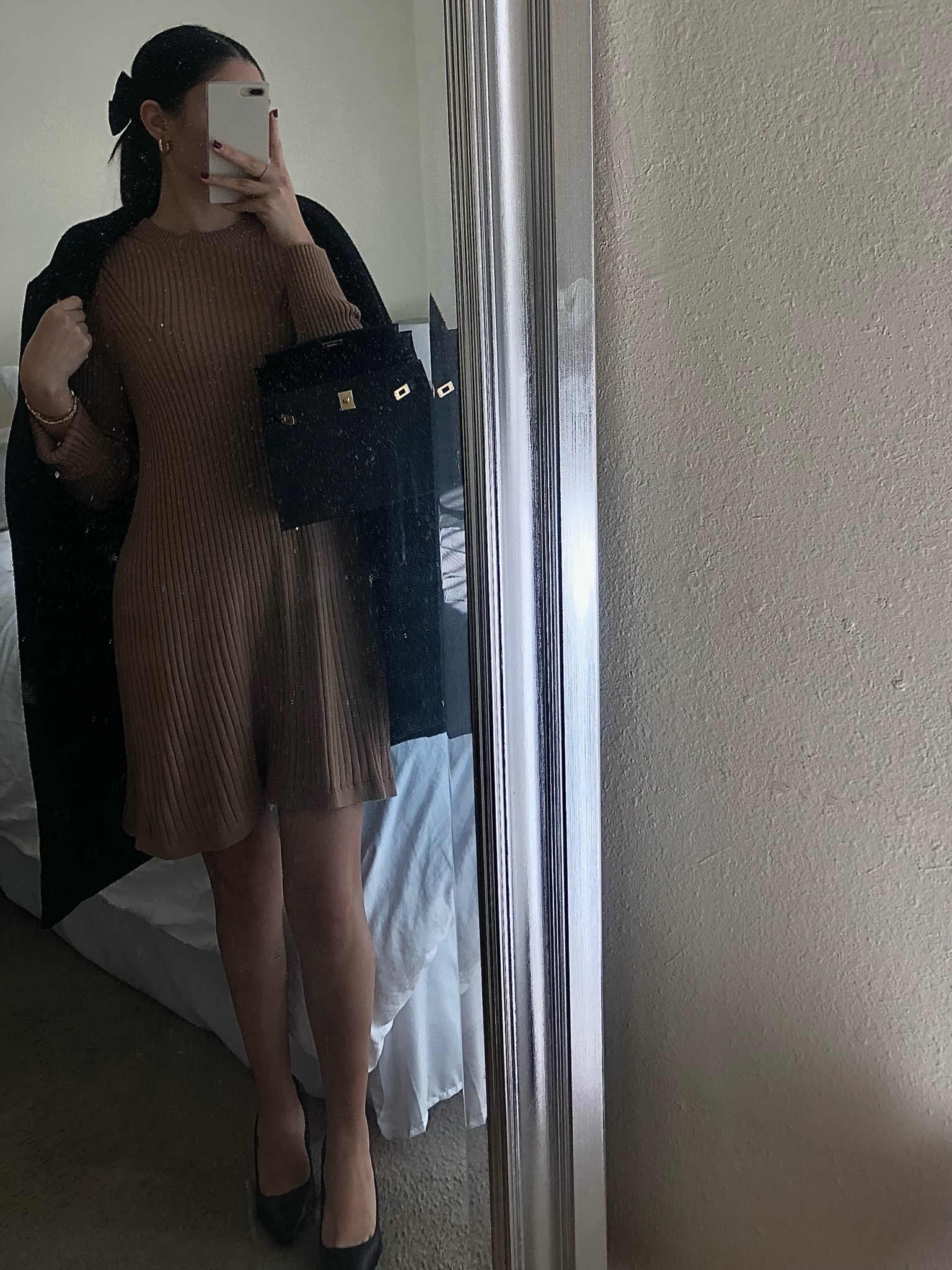 Holiday Outfit casual winter day 🧸 
Black bag from Mille Bags. Link for 10% off here:
https://loox.io/z/WUbzbBlRW

🥰 Similar bag linked below. 

#LTKshoecrush #LTKfindsunder50 #LTKworkwear