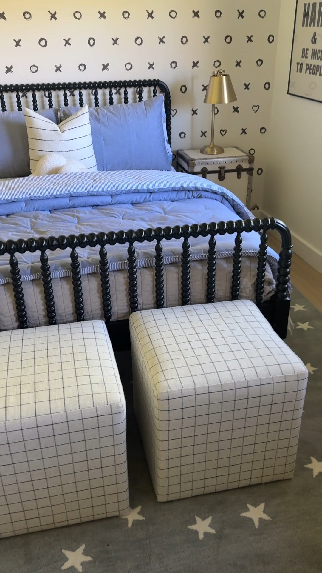 Ford’s bedroom refresh 💙⭐️

Home decor
Bedding

#LTKHome #LTKKids
