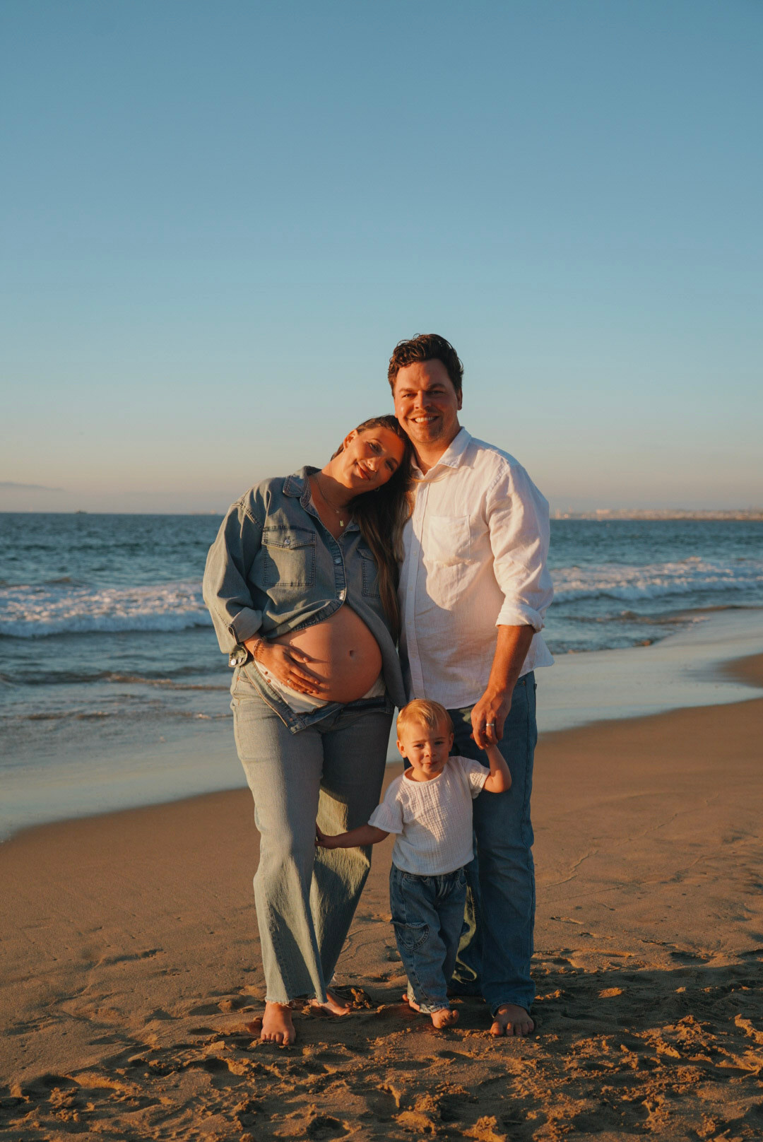 Our outfits for our casual family photoshoot <3  

 #LTKootd #LTKMidsize #LTKBaby