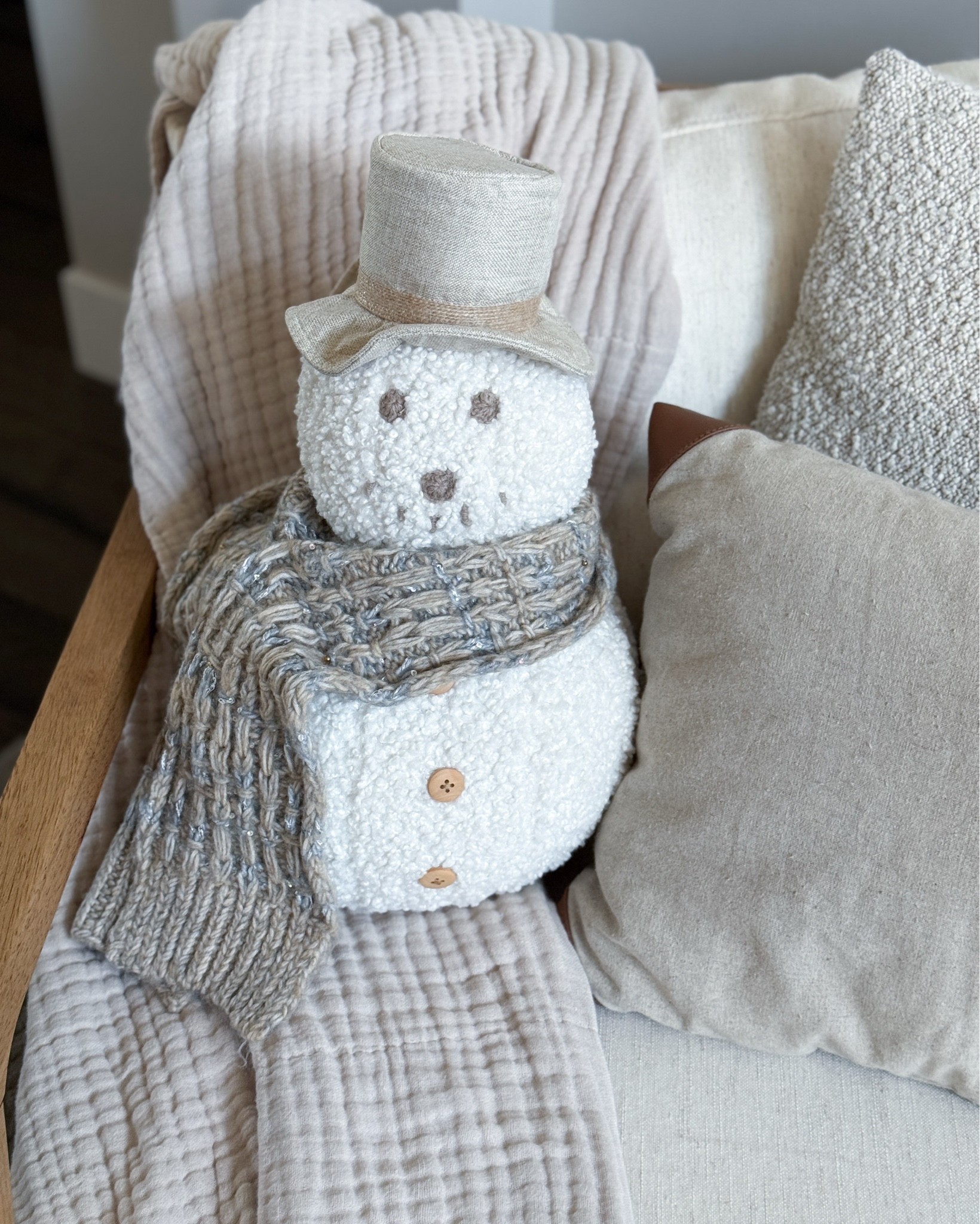 The cutest neutral snowman pillow — he has so much detail & matches perfectly with our neutral Christmas decor. Also comes in a cute red version.  

Snowman - Pottery Barn Christmas - Snowman Pillow  

#LTKCyberWeek #LTKHome #LTKHoliday