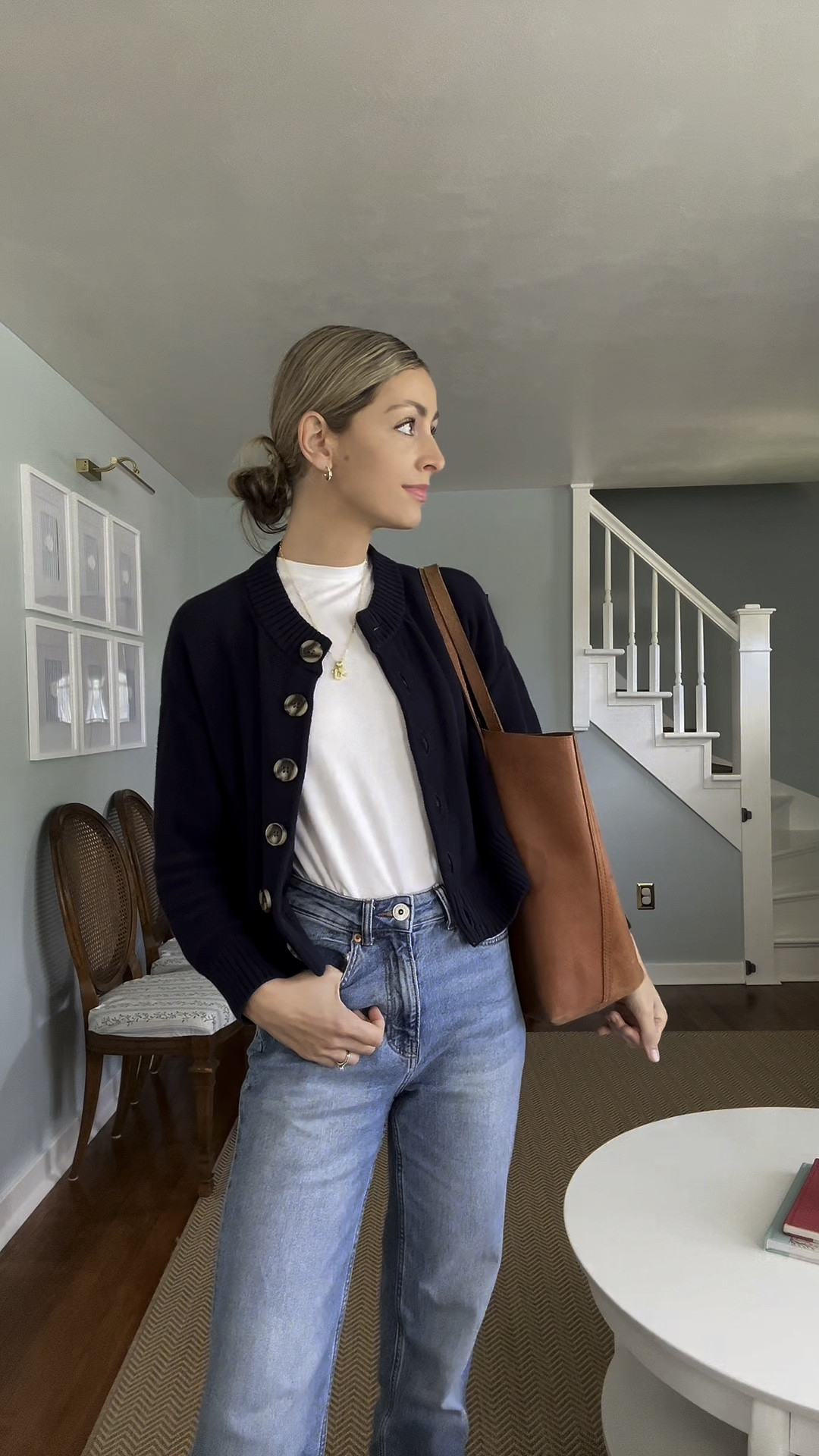 Mom ootd 🤍 jeans are old from H&M

#LTKFamily #LTKStyleTip #LTKFindsUnder50