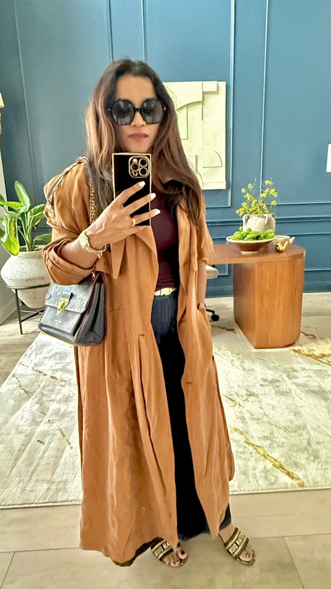 My new fav light trench perfect for subtle chill weather days … 

#LTKSeasonal #LTKOver40 #LTKPetite