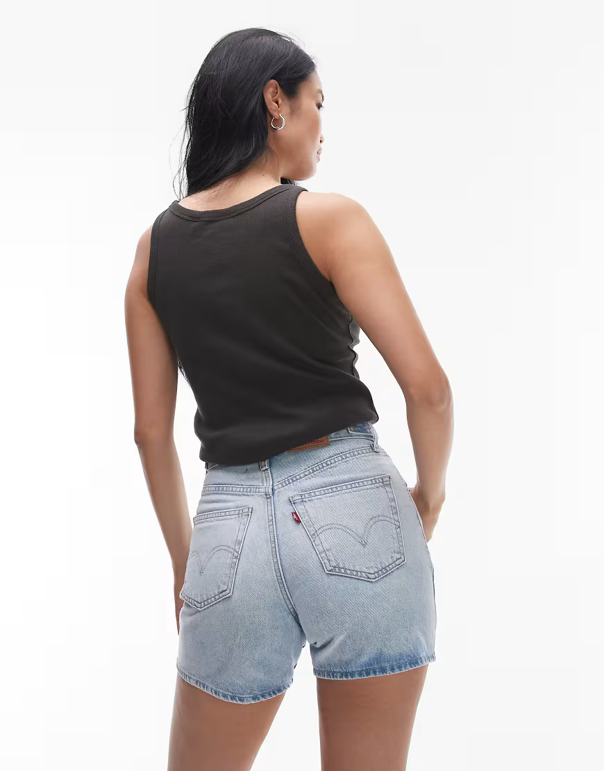 Levi's cinch waist mid-thigh denim shorts in light wash-Blue | ASOS (Global)