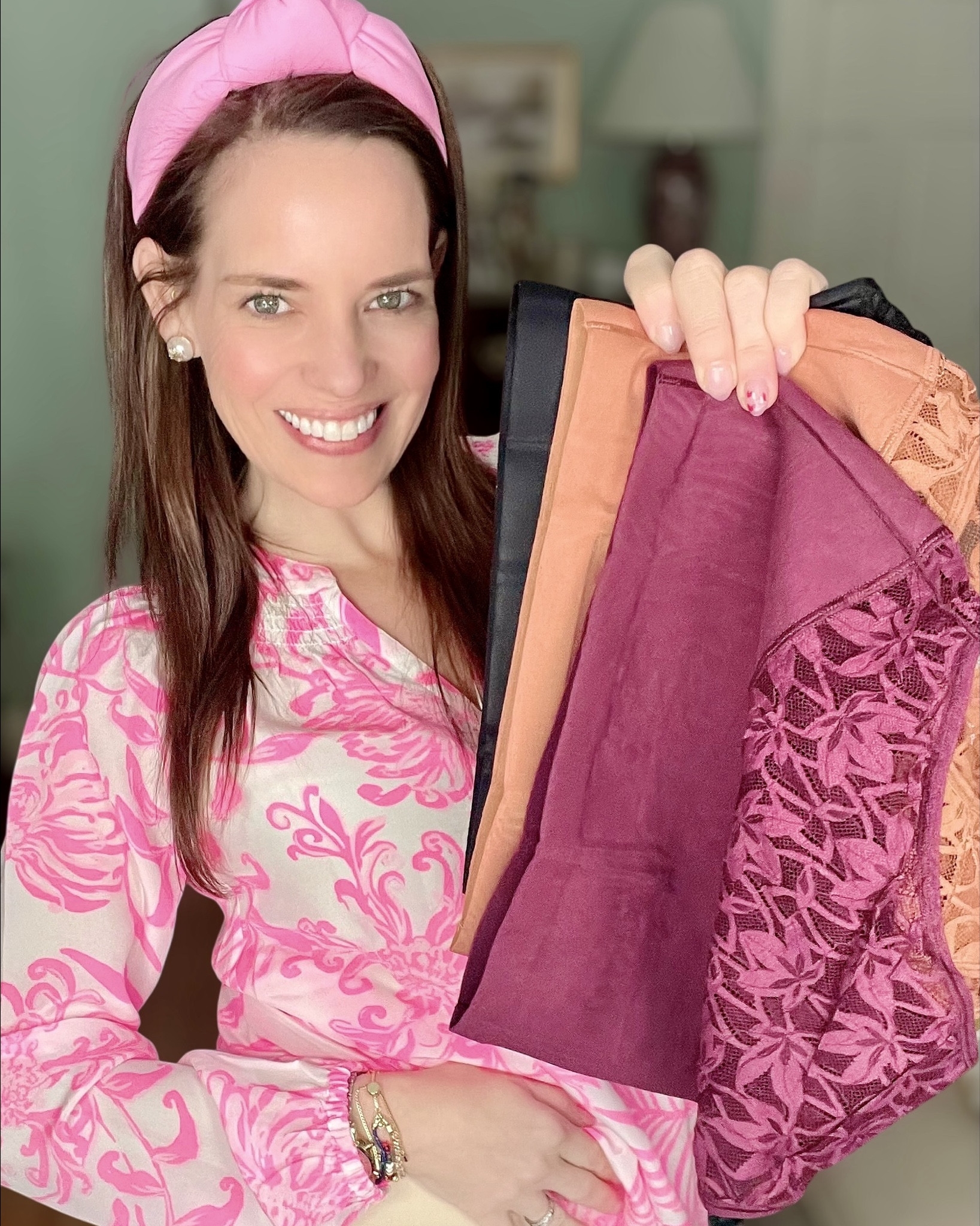 High-Waisted Seamless Shapewear Underwear for Everyday Outfits


These high-waisted seamless lace underwear have been such a good everyday find 🤍✨ They give light tummy control while still feeling comfortable and breathable — perfect for wearing under jeans, skirts, and fitted tops. The waistband stays in place without rolling, and the smooth fabric helps everything lay better under clothes.

I love that they’re supportive without feeling tight and still pretty with the lace detail. Great for everyday wear, travel days, or anytime you want a little extra smoothing without full shapewear 🙌

Shapewear underwear, high waisted underwear, seamless panties, tummy control underwear, smoothing underwear, everyday wardrobe essentials, Amazon fashion finds, lace underwear, comfortable shapewear, women’s basics 🤍✨

#LTKOver40 #LTKValentine #LTKmomlife