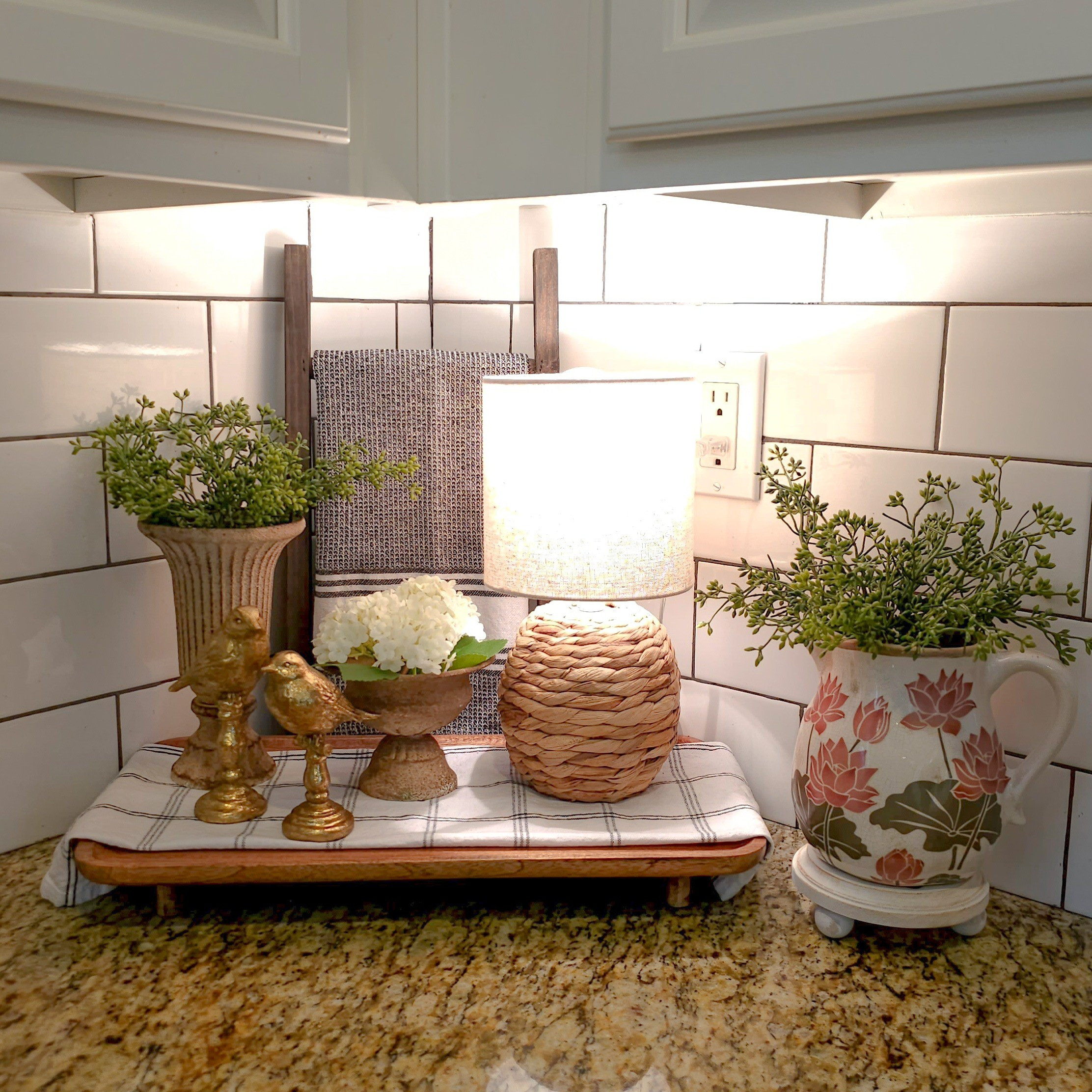 Spring decor/ Kitchen decor/ Kitchen lamp/ mini lamp/ Cottage decor/ Kitchen finds/ Cottage core/ Vintage finds

#LTKHome #LTKFindsUnder50 #LTKSeasonal