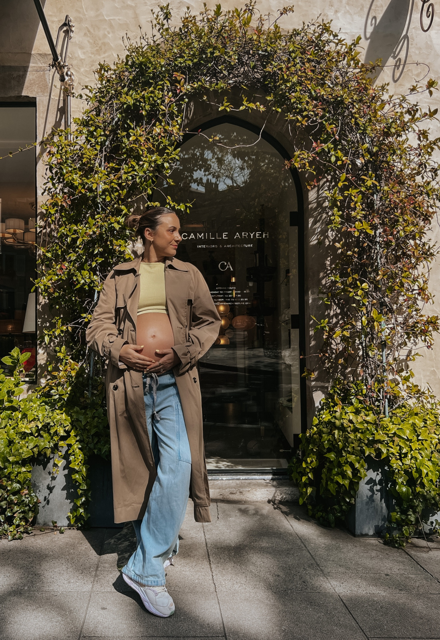 the most fun way to style a classic trench: with the bump out! 

#LTKbump #LTKfit #LTKSeasonal