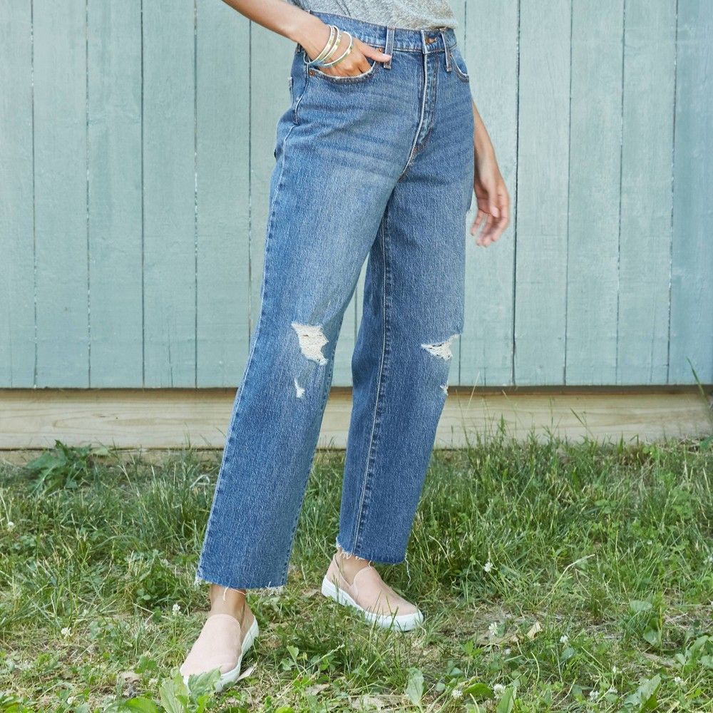 Women's High-Rise Vintage Straight Cropped Jeans - Universal Thread Medium Blue 6 Short | Target