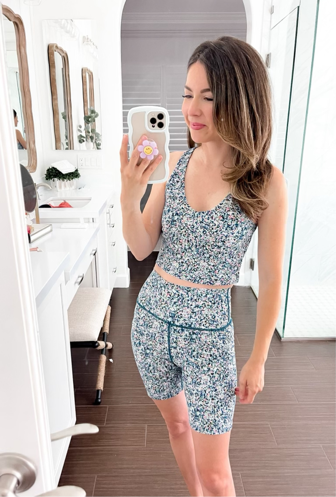 petite athletic tops