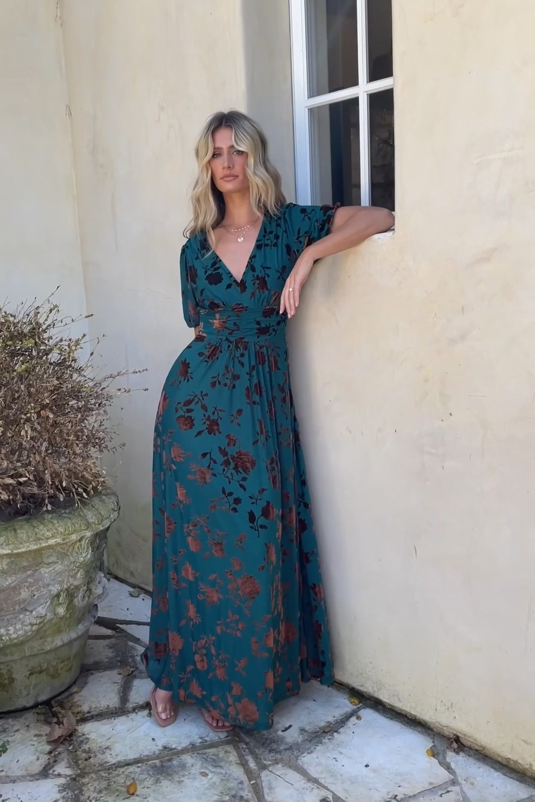 Fall weddings just hit different when you’re wearing Baltic Born 🍁✨ These dresses are the definition of romantic—flowy fabrics, flattering fits, and those warm earthy tones that scream autumn elegance. Whether you love a classic wrap dress or a dreamy maxi with soft sleeves, these styles photograph beautifully from ceremony to sunset pics 🤎 Perfect for outdoor venues, vineyard weddings, or cozy indoor celebrations. Pair with boots or heels and you’re instantly elevated. These are the dresses you’ll keep reaching for all season long 🍂
#balticborn #falldresses #fallweddingguest #weddinggueststyle #fallfashion #ltkstyle #autumnvibes #bohostyle #maxidress #falloutfits #neutralstyle #cozychic #weddingseason #outfitinspo #styleinspo 

 #LTKSeasonal #LTKSaleAlert #LTKWedding
