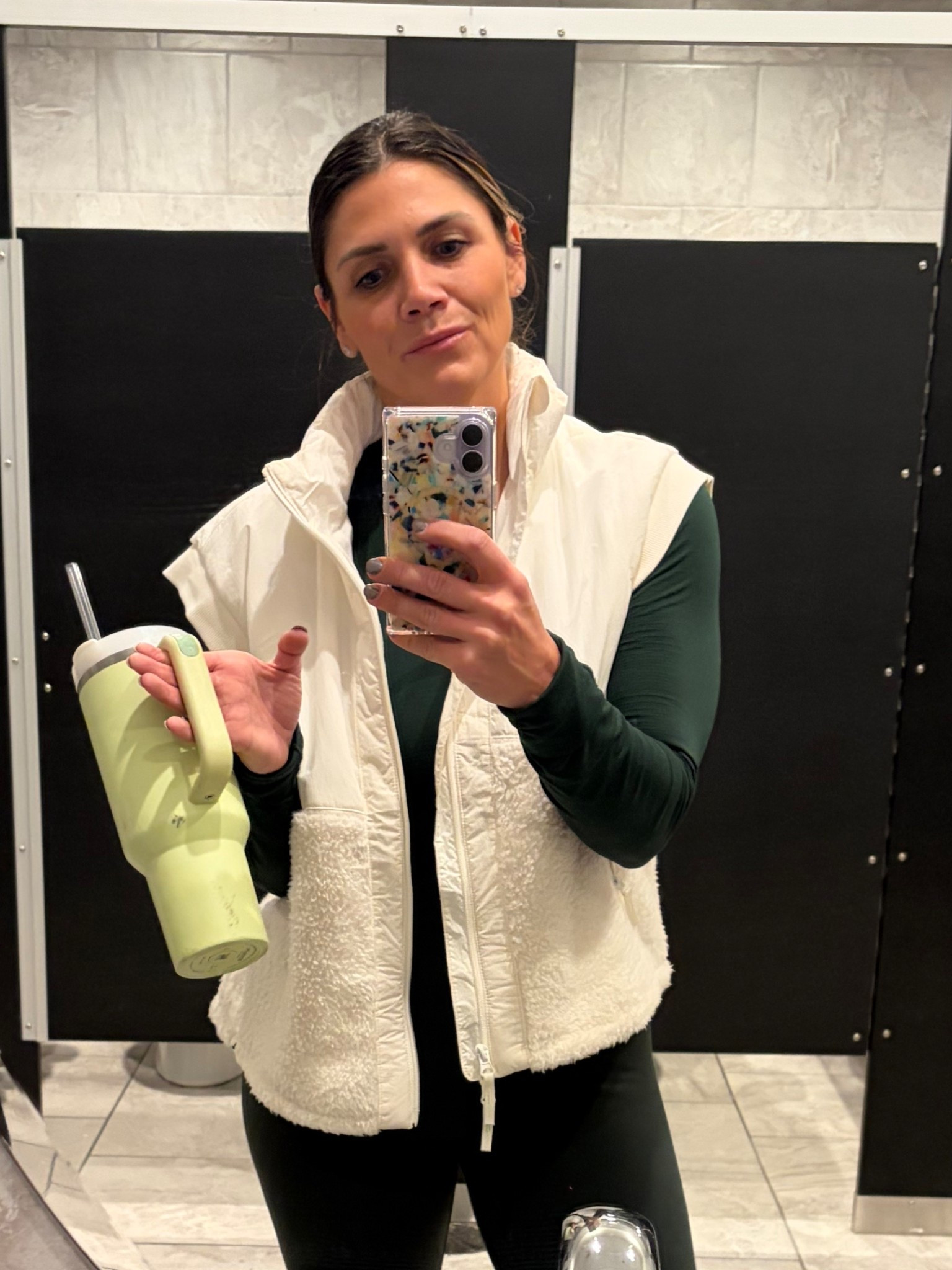 Just another Monochromatic gym day. Obsessed with matching gym sets. 

#LTKdayinmylife #LTKmomlife #LTKfitnessgoals