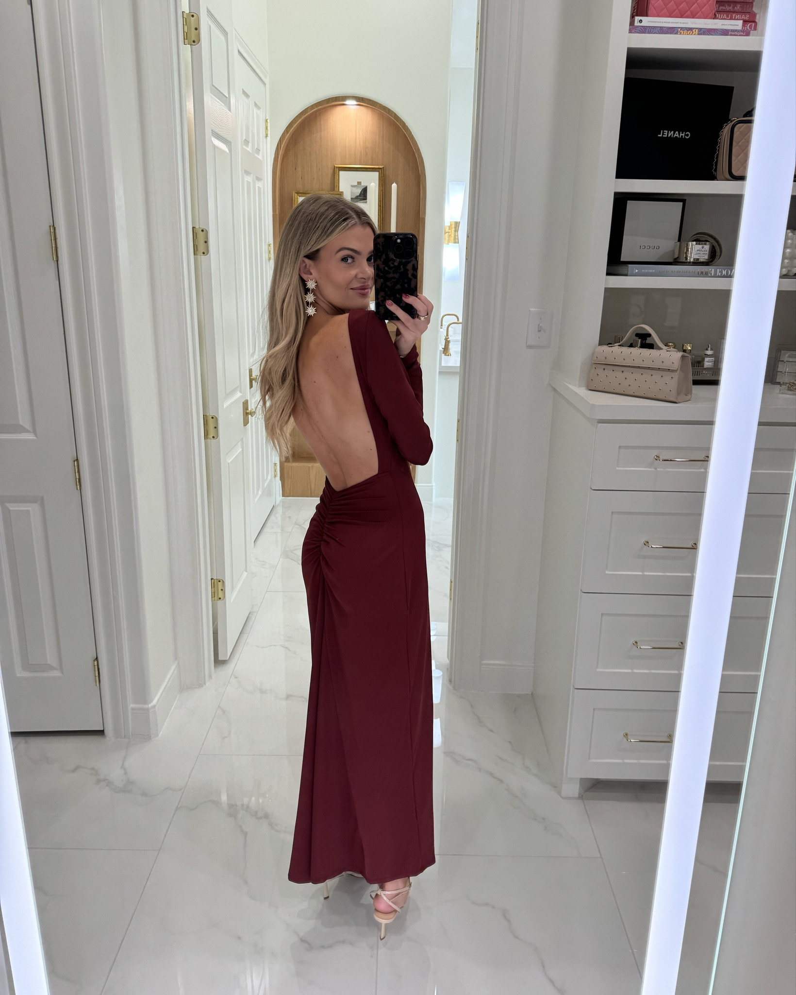 can’t get over the back of this stunning formal dress. would be great for any fall or winter weddings (size XS) code: JESSICASAVE25

vici, try on haul, affordable fashion, on sale 

#LTKHoliday #LTKSaleAlert #LTKFindsUnder100