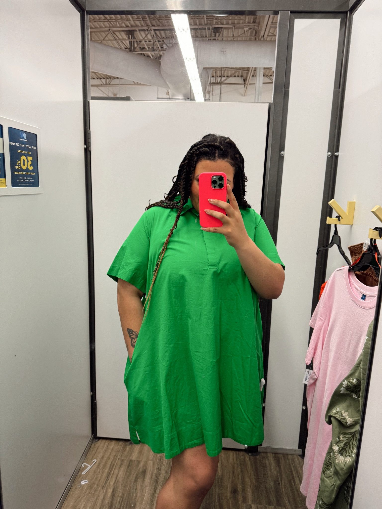 GREEN 💚💚💚 Love this subtle + class look. Right above the knee, old navy dress! You can dress it up or down. 5”10 + 2X 

#LTKplussize #LTKsalealert #LTKworkwear