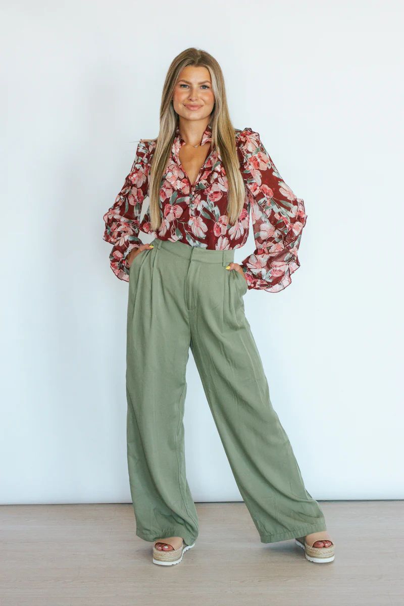 Strictly Business Lime Pleated Trouser | Apricot Lane Boutique