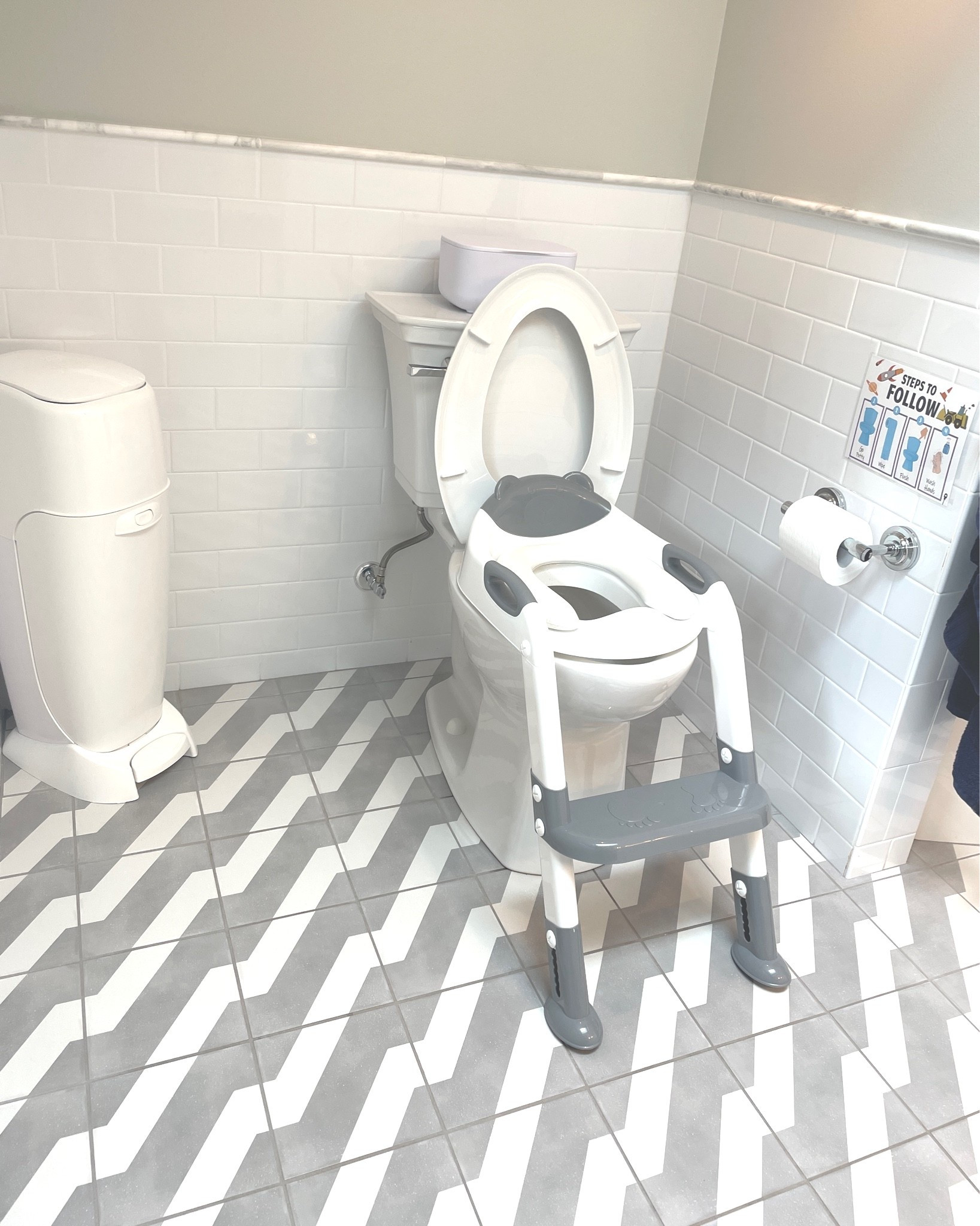 For toddlers who have mastered the potty, these are the bathroom must-haves we’re loving! 🚽

Simple tools that make it easier for them to do things on their own and build confidence with every step.