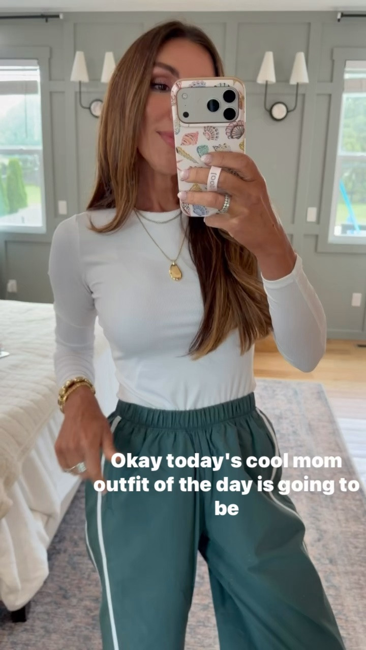 Second biggest trend this fall is track pants and here is why! These are under $15!! 

#walmart #falltrends #newarrivals

#LTKSeasonal #LTKmomlife #LTKActive
