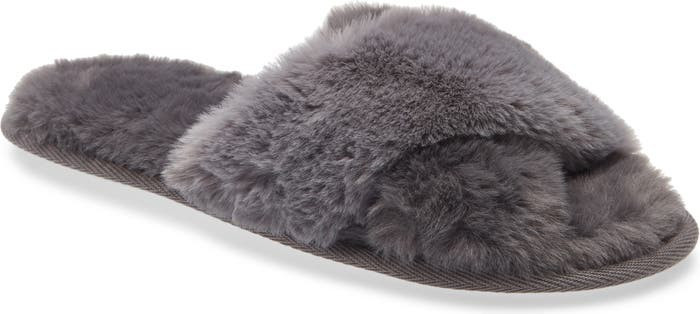 Snuggle Plush Faux Fur Slipper | Nordstrom
