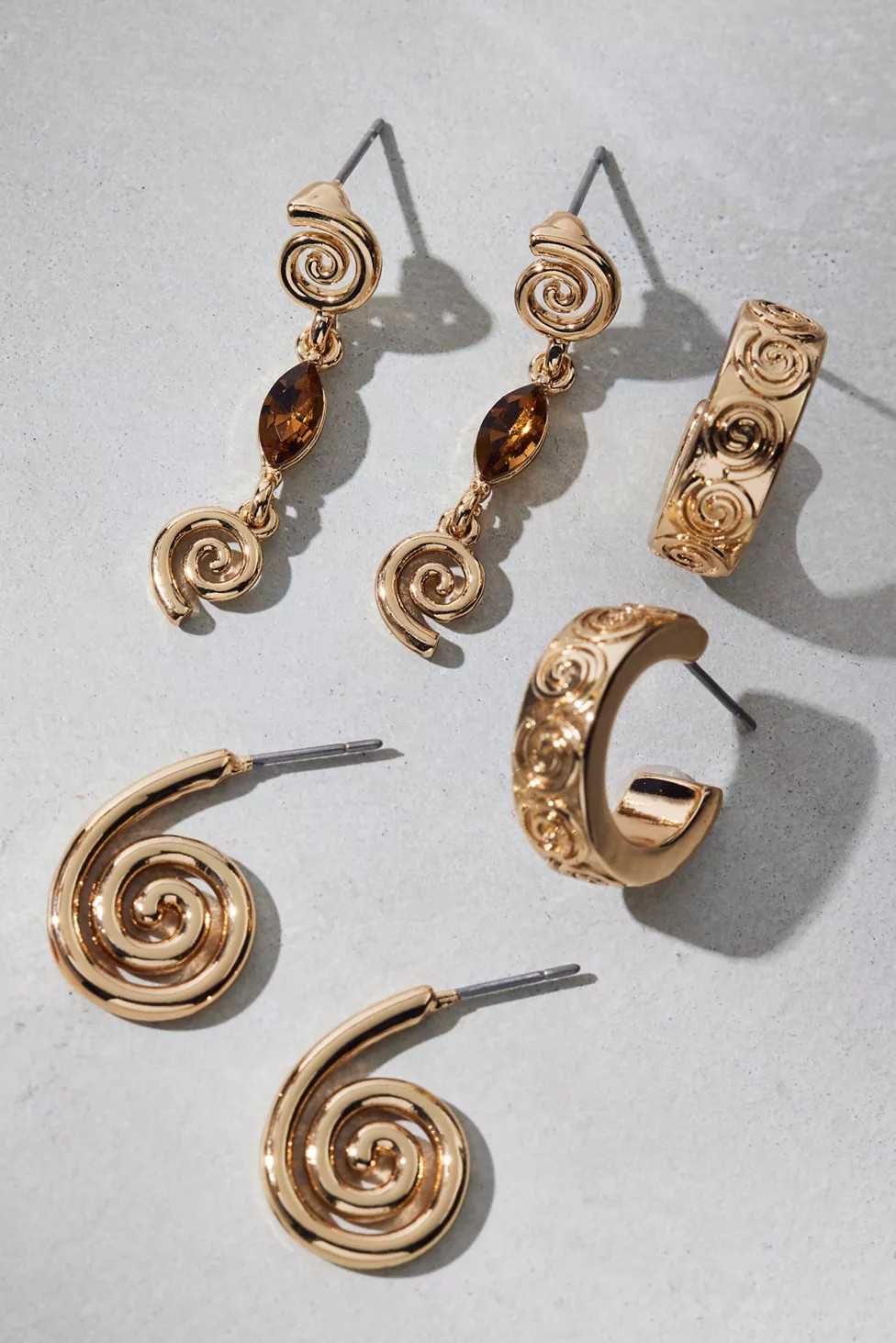 Swirl Hammered Metal Earrings Set | Urban Outfitters (US and RoW)