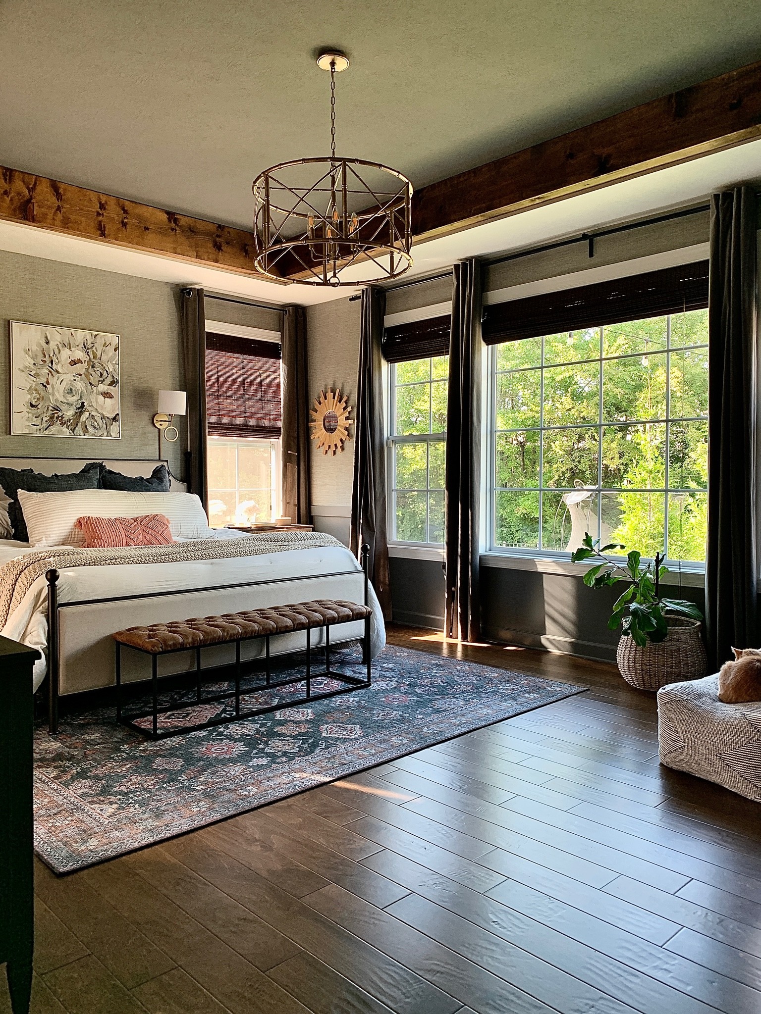 Our bedroom looked extra pretty in the evening sun last night and I had to grab a pic. ✨✨


#LTKunder100 #LTKunder50 #LTKhome