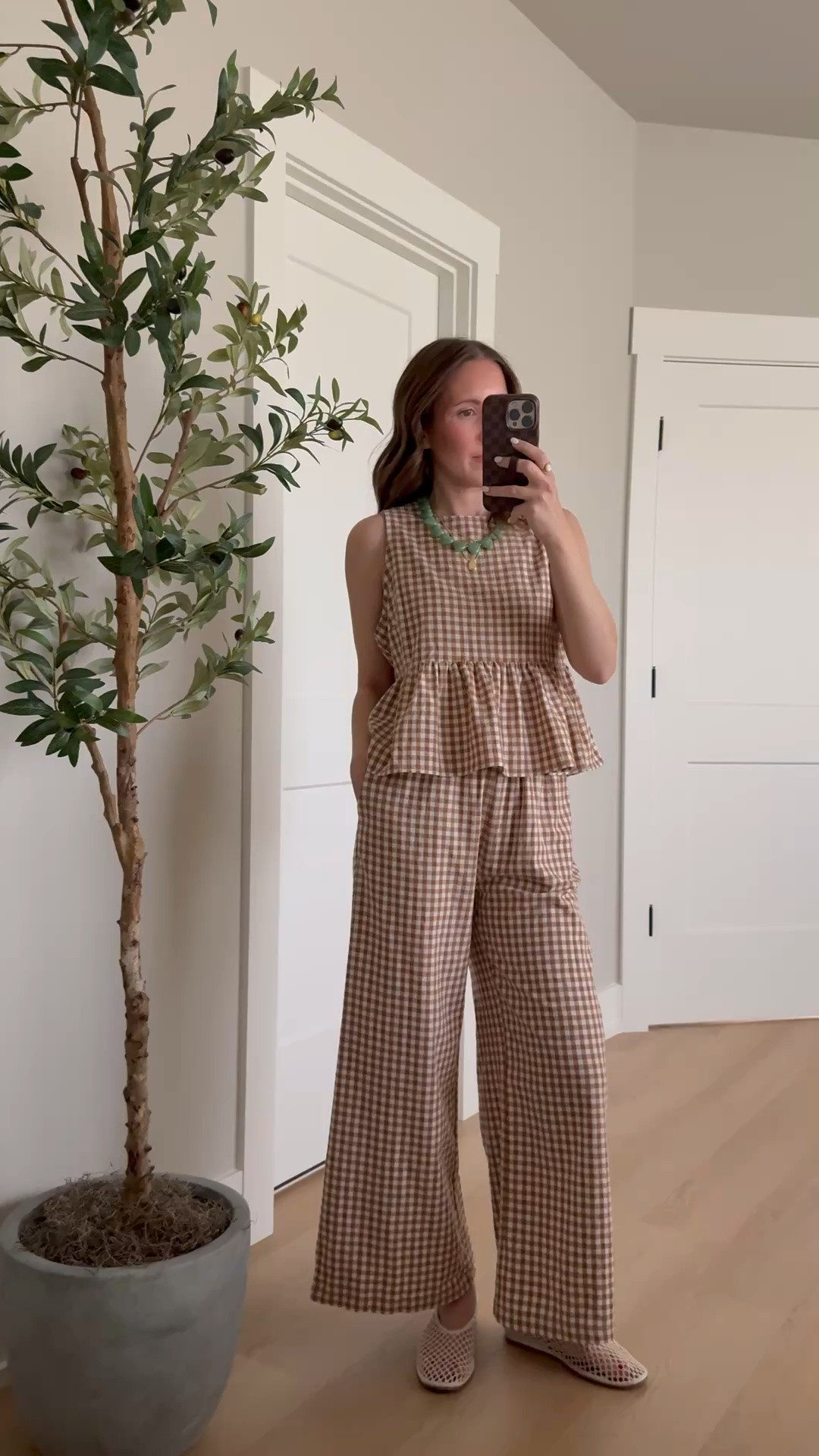 Teacher outfit idea 🍎 this gingham set is lightweight and breezy and an Amazon find!! Wearing a size small

Teacher style, teacher outfit, matching set, Amazon find, Amazon fashion, gingham set, summer style, outfit idea, what to wear, classroom style