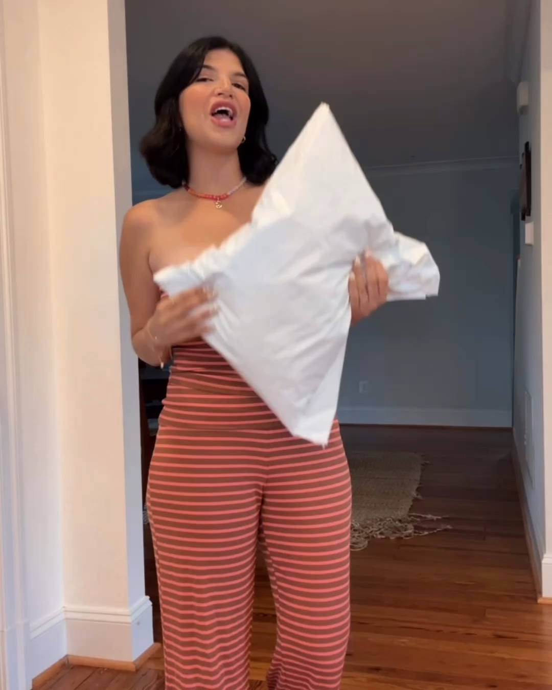 Unboxing my air package @Aerie