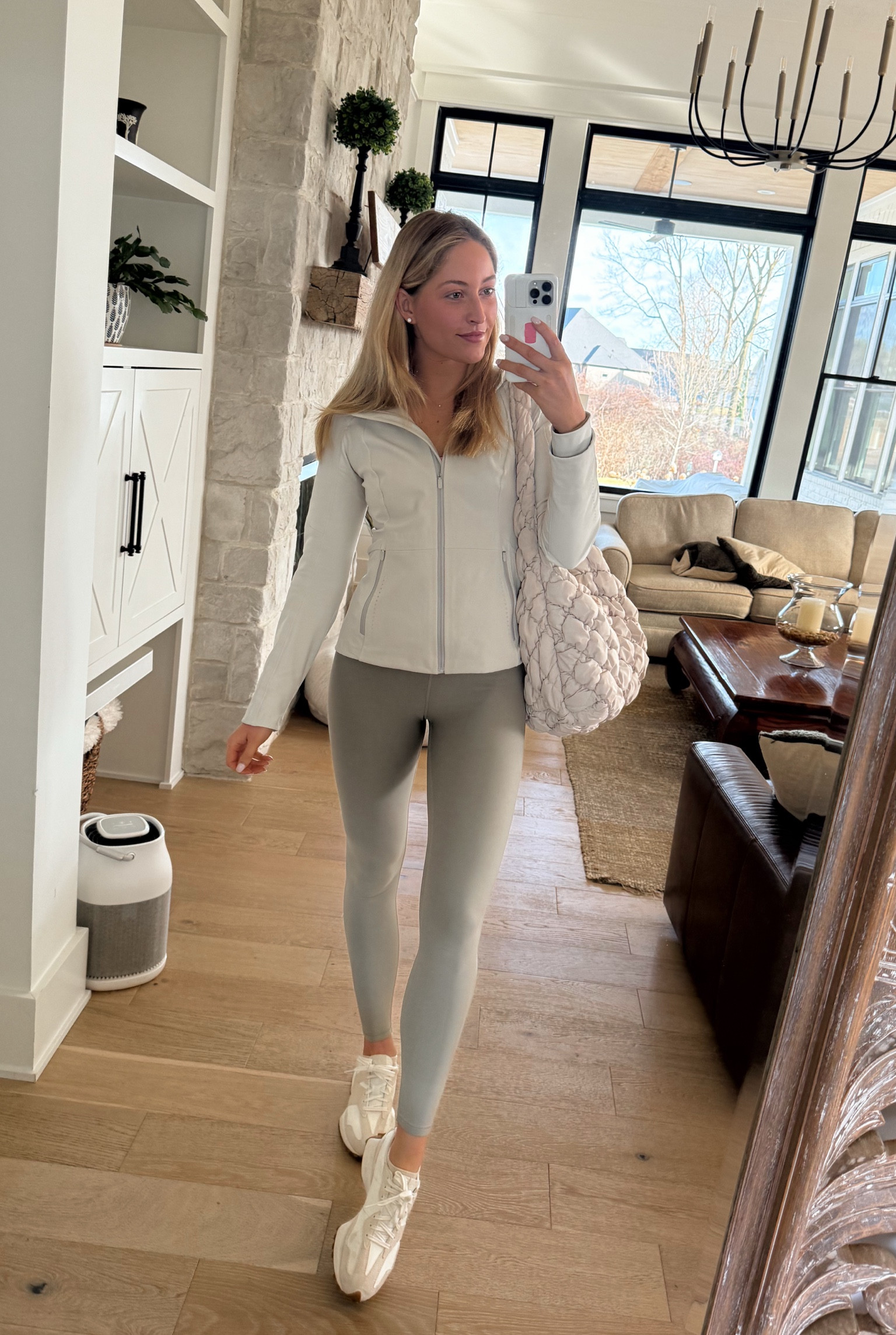 Jacket: small
Leggings: size 4 (they don’t have this color online. Only in stores)

#LTKFitness #LTKStyleTip #LTKActive