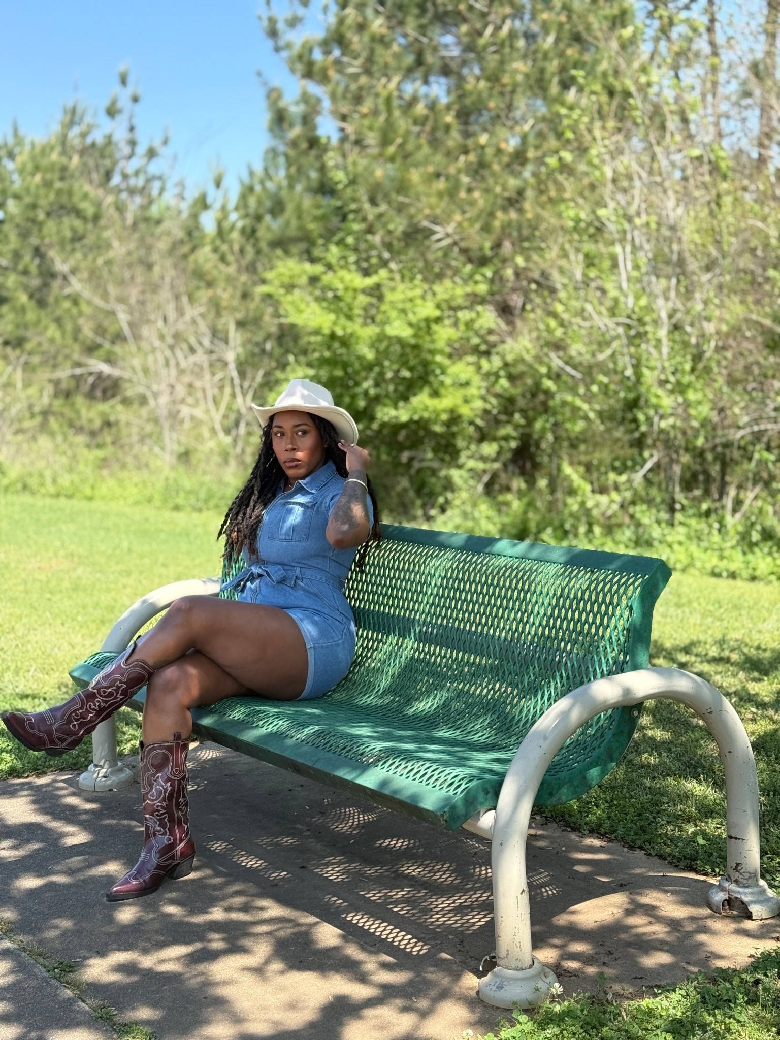 Dukes and boots 🤠

#LTKFestival #LTKFindsUnder50 #LTKStyleTip