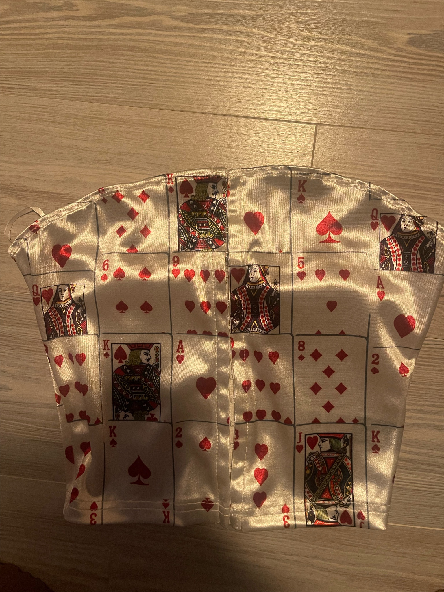 Easy queen of hearts halloween costume (literally you could wear jeans with it and it would still be costume-y if you wanted it to!) 

#LTKparties #LTKSeasonal #LTKstyletip