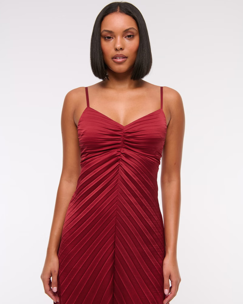 Women's The A&F Giselle Sunburst Pleated Maxi Dress | Women's Dresses & Jumpsuits | Abercrombie.c... | Abercrombie & Fitch (US)