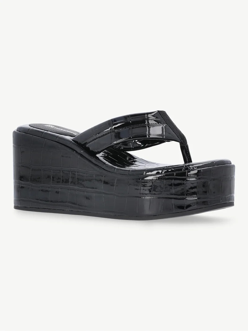 No Boundaries Embossed Faux Leather Platform Thong Sandals, Women's | Walmart (US)