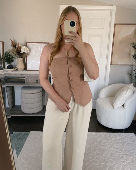 $22 top from Target 🎯: size medium (fits tts) paired with cream trouser pants (size medium/10) 

#LTKStyleTip #LTKFindsUnder50 #LTKMidsize