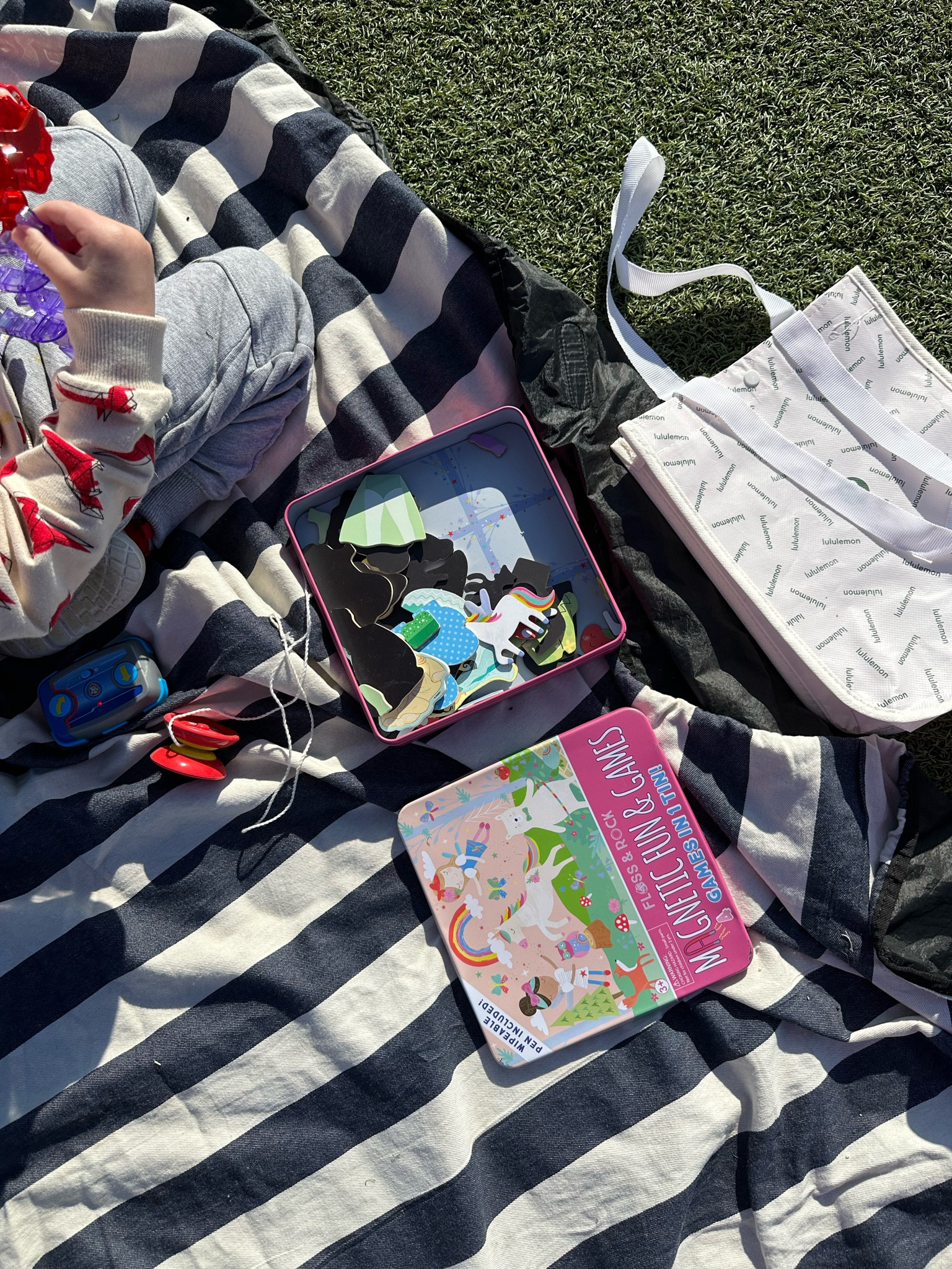 these magnetic tin games and scenes are perfect to keep siblings entertained during sports events

#LTKSeasonal #LTKfamily #LTKkids