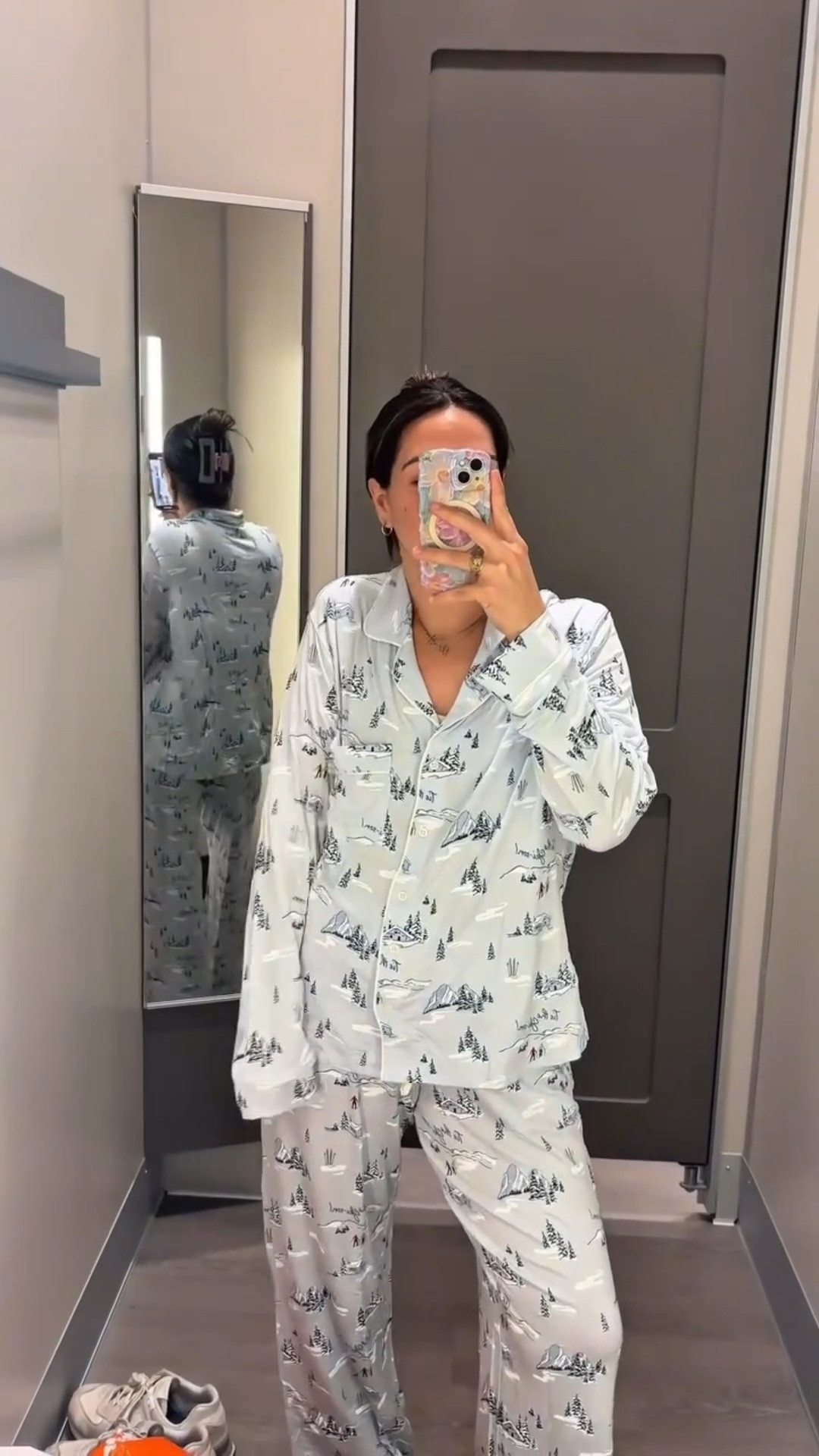 🚨 40% off through Saturday!! 🚨THESE ARE FOR MY GIRLIES!! These @target Auden Christmas pj’s?! 😍 The prints are SO good this year — buttery soft, festive, and seriously the comfiest pair I own 🎅🏼✨ RUN, DON’T WALK!!


Linked on my LTK- link in bio⛓️‍💥

#target #targetchristmas #targetfinds #targetstyle #christmaspajamas #mom #girls #women #fyp

#LTKSeasonal #LTKHoliday #LTKFindsUnder50