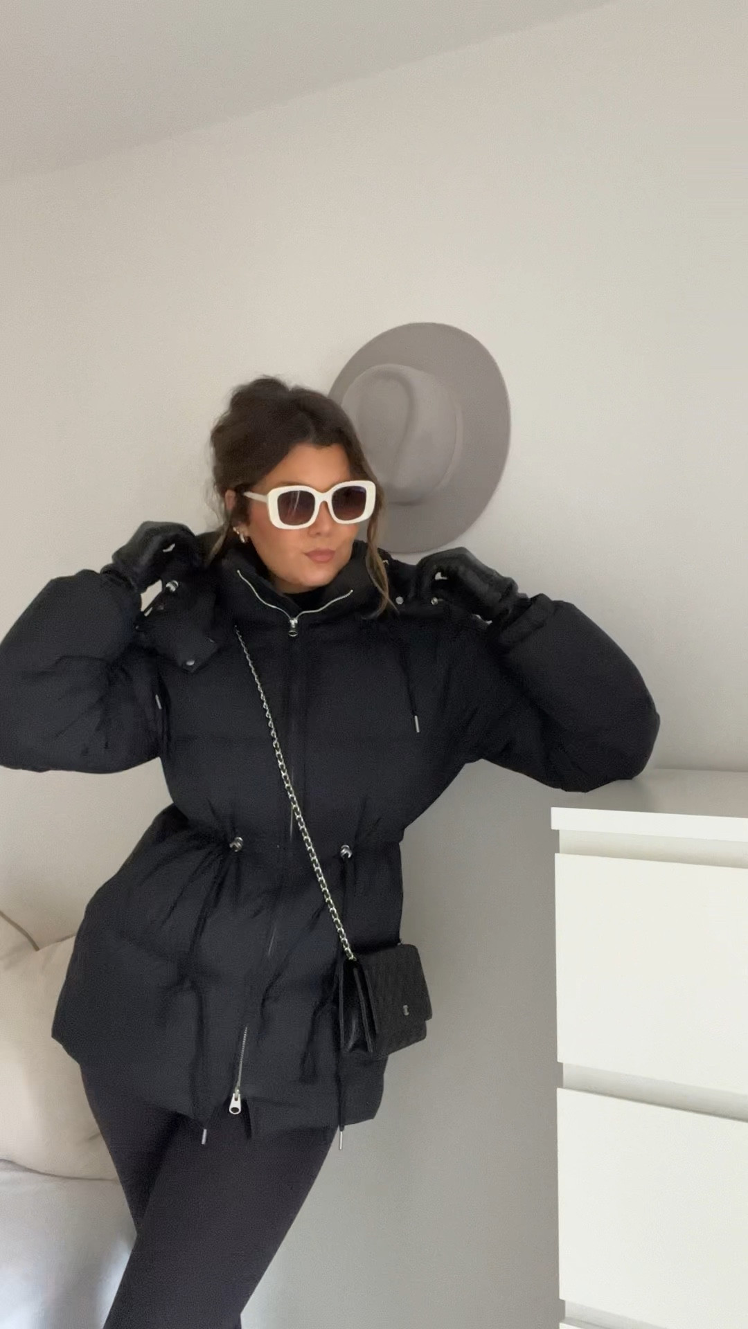 One of my favourite @arketofficial purchases. This coat saw me through last years Winter and here we are again. It’s comfy, cosy and it’s back this year! Currently has 15% off! 

#wintercoat #winterfashion #winteroutfit #puffercoat #winterpuffer #arket #arketfashion #rednails #winteroutfits #winteroutfitinspo #ootd #outfitoftheday #whitesunglasses #sunglasses #winterlook #winterlooks

#LTKVideo #LTKHolidaySale #LTKsalealert