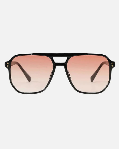 | Boston Proper | Boston Proper