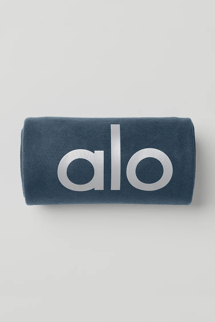 Grounded No-Slip Towel | Alo Yoga (US)