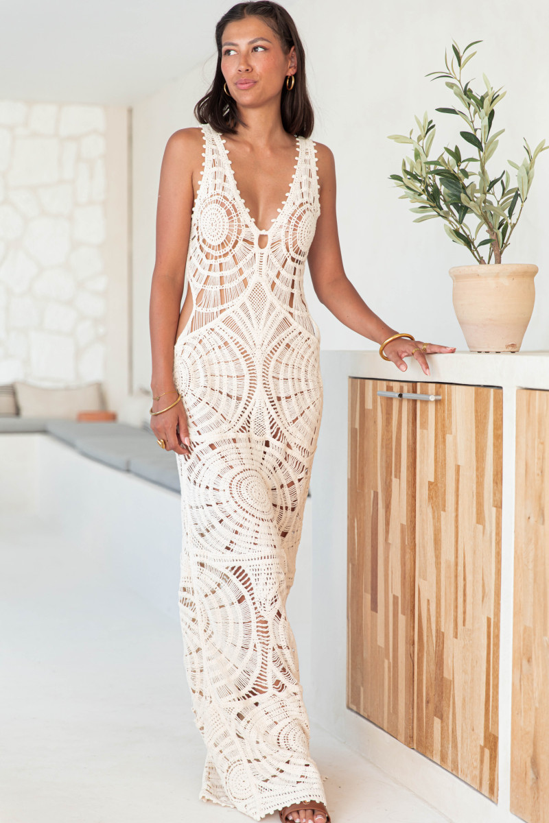 YARA Beige - Robe Crochet femme longue | Pretty Wire