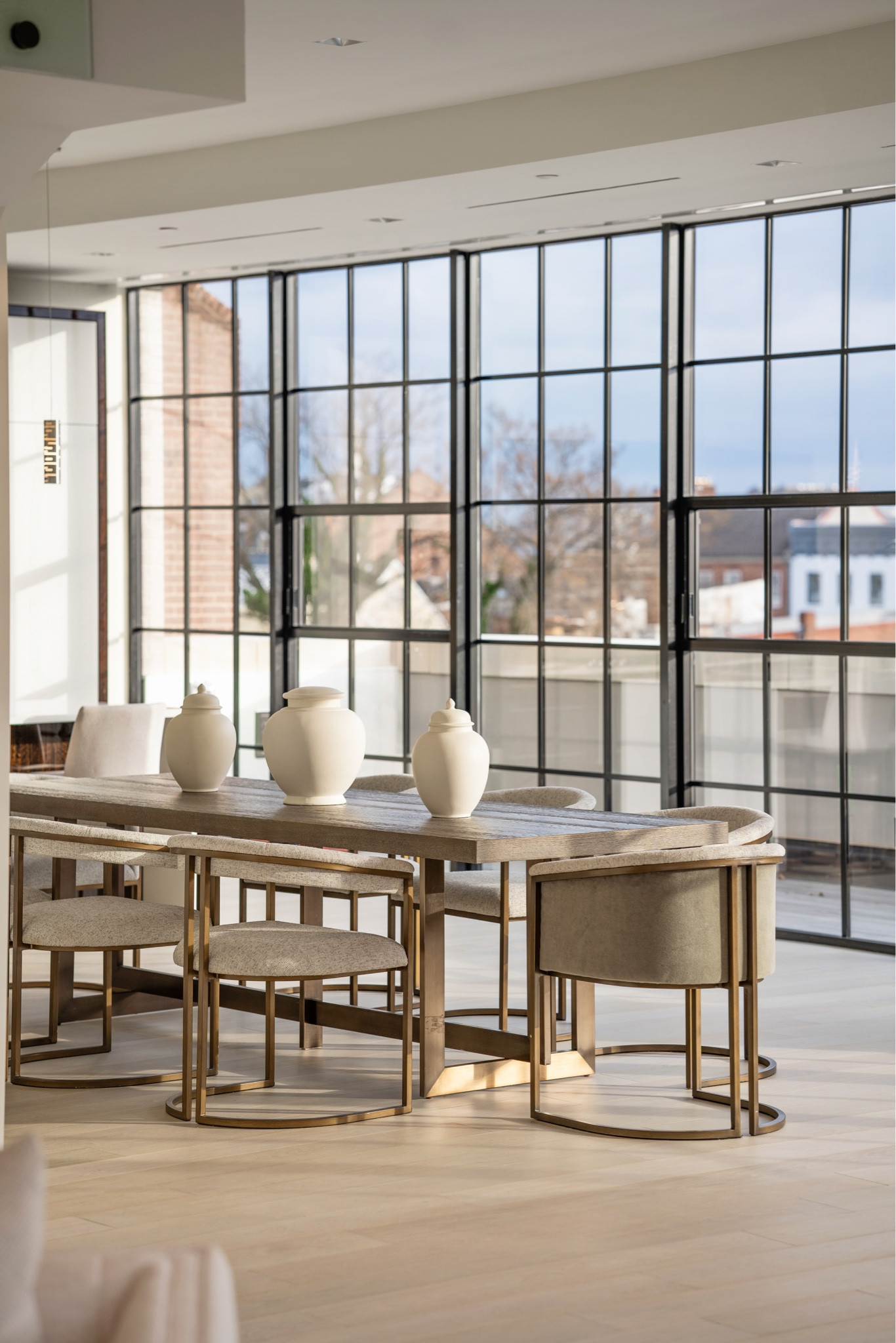 Luxury Dining Room with Modern Decor and Furniture 

#LTKFind #LTKhome #LTKU