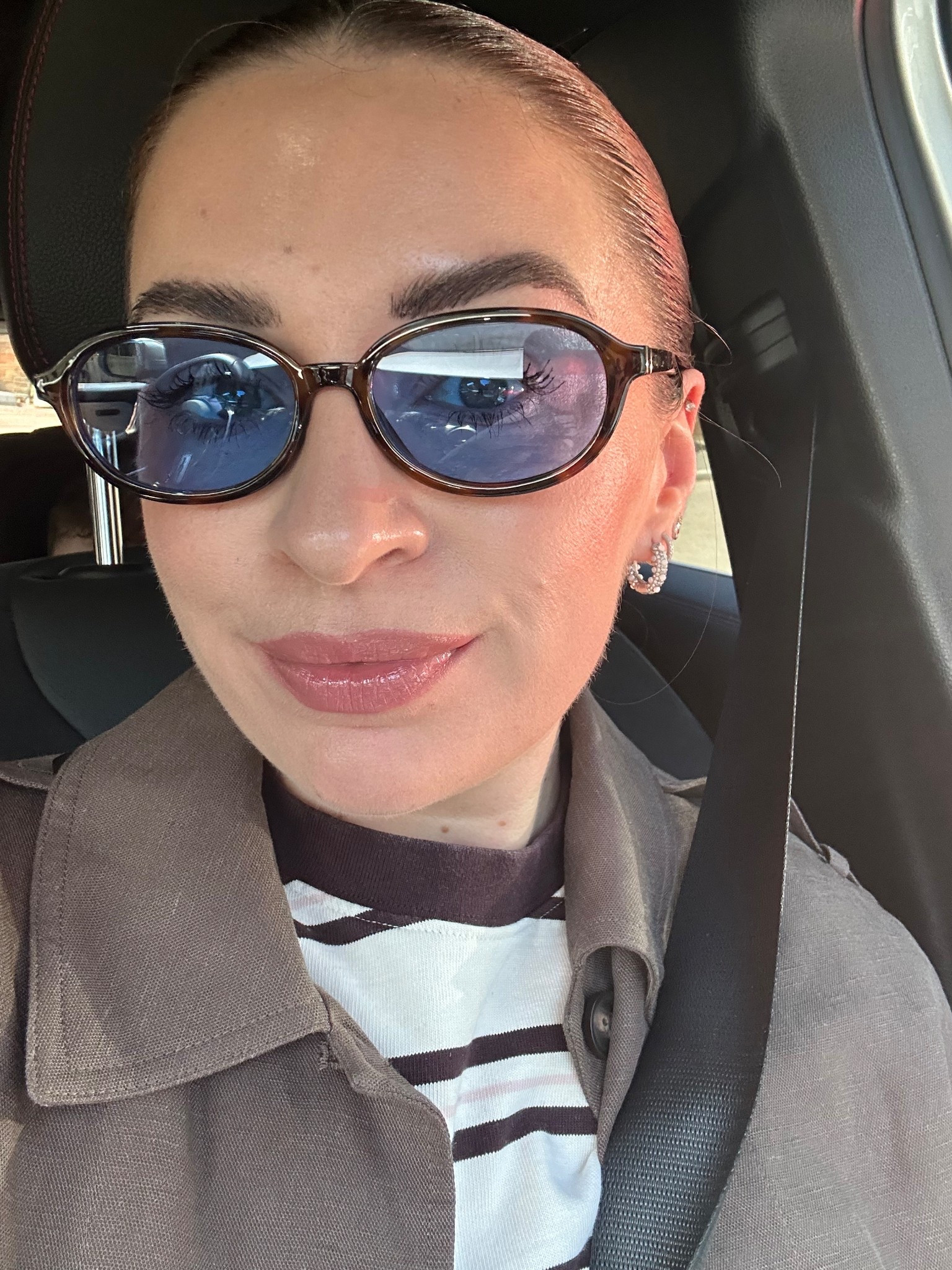 The products I use for my brow routine. The brow pen is from missing piece beauty on the TikTok shop. Otherwise I love the glossier brow flick.

#LTKbeauty #LTKuk