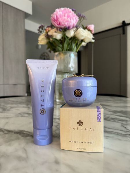 Tatcha friends & family sale 20% off sitewide with code FRIEND24

Two of my holy grail products are their rice wash cleanser & the dewy skin cream. 


#LTKSaleAlert #LTKBeauty