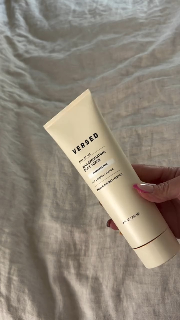 gifted by Versed Skin 

@versed @target #versed #giftedbyversed

✨Smooth skin *unlocked.*✨
Say goodbye to dull, bumpy texture and hello to that silky, touch-me glow. This full-body AHA scrub is my new secret weapon — think glycolic + lactic acids, pomegranate enzymes, and pumice all working together to exfoliate and brighten from the neck down.

I use it 1-3x a week in the shower and OMG… the softness is real. 🤍
Bonus: it preps your skin perfectly for shaving—bye, ingrowns 👋

#SelfCareEssential #BodyCareRitual #AHAScrub #SmoothSkinClub #ExfoliateAndGlow #SkincareThatWorks #ASMRSkincare #GlowFromNeckDown