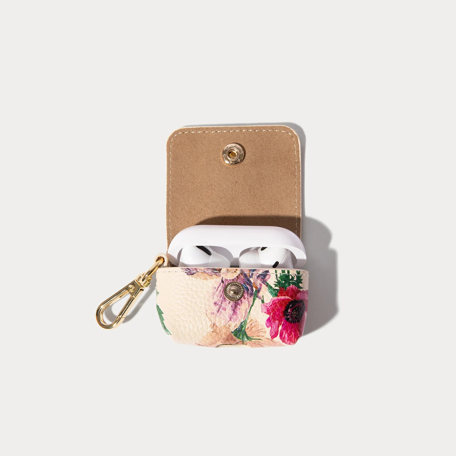 Avery AirPod Clip-On Pouch - Ceci Ivory Floral/Gold | Bandolier