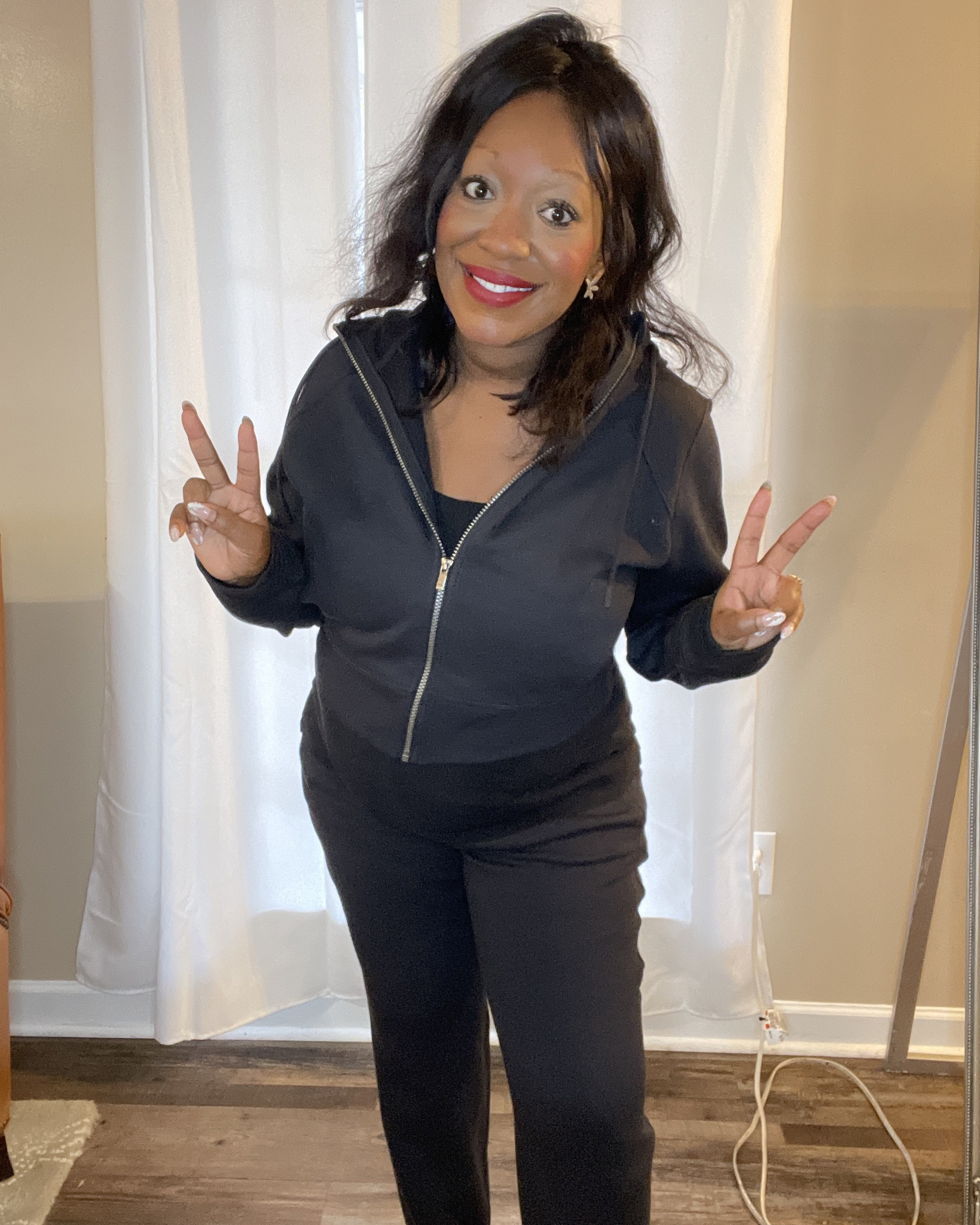 Love this black set from  Target 🎯 it’s comfy and perfect for working out. #workout #hoodieset 

#LTKFindsUnder50 #LTKFitness #LTKStyleTip