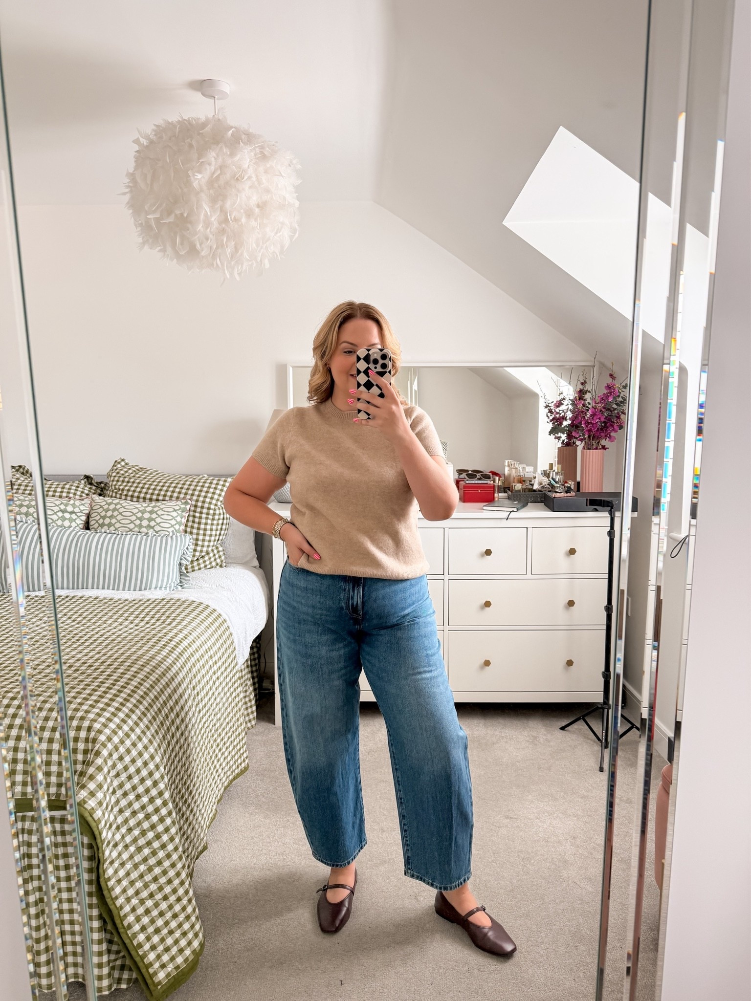 Everyday outfit, capsule wardrobe, knitted jumper, barrel leg jeans

#LTKjeans #LTKmidsize #LTKautumn