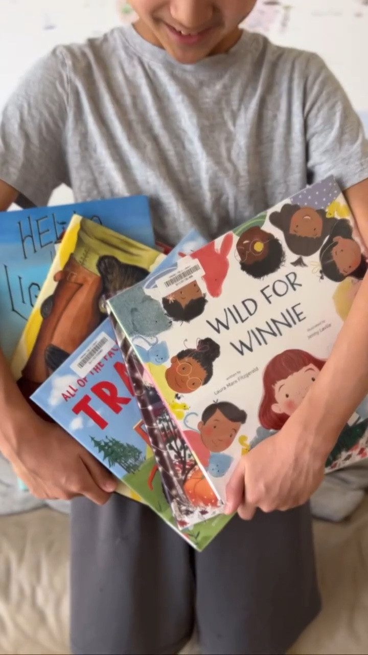 My kids are hooked on read-alouds with amazing illustrations. These visuals ignite their own creativity, inspiring their own compositions and drawings. 

Here are a couple of our favorite picture book illustrators:

🎨 Jenny Lovlie

“Wild for Winnie”
“Thanksgiving in the Woods”
“All of the Factors of Why I Love Tractors”

🎨 Sophie Blackall

“Finding Winnie”
“Ruby’s Wish”
“Hello Lighthouse”

Save this list for your next library run! 

#illustrationinspiration #favoriteillustrator #childrensillustrators #picturebooksofinstagram #livingbooks #childrensliterature #bookstagram

#LTKFamily #LTKKids