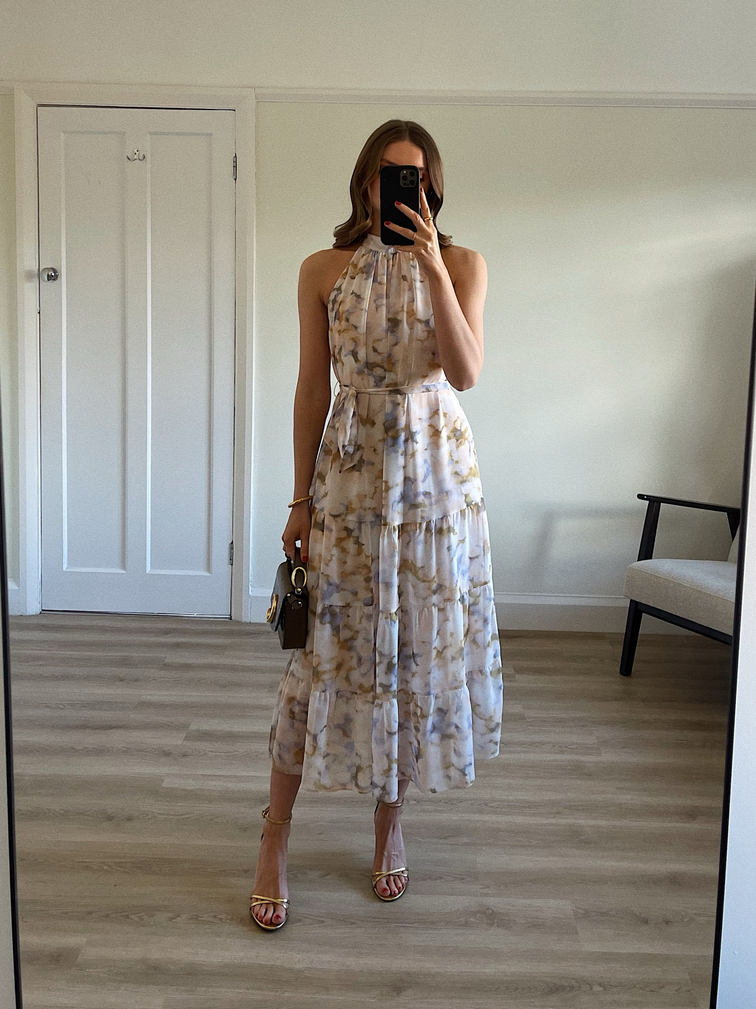 River Island occasion-wear styling 

Wearing a size 8 in the White Abstract Halter Neck Shift Midi Dress 
True to size 
I’m 5ft 6 for an idea of the length

Gold heels (old Zara) so have linked similar

Chloe mini c bag, similar styles linked 

Monica Vinader jewellery 




Wedding guest inspiration 
The Races outfit 
Race season 
Occasionwear 


#LTKeurope #LTKSeasonal #LTKstyletip