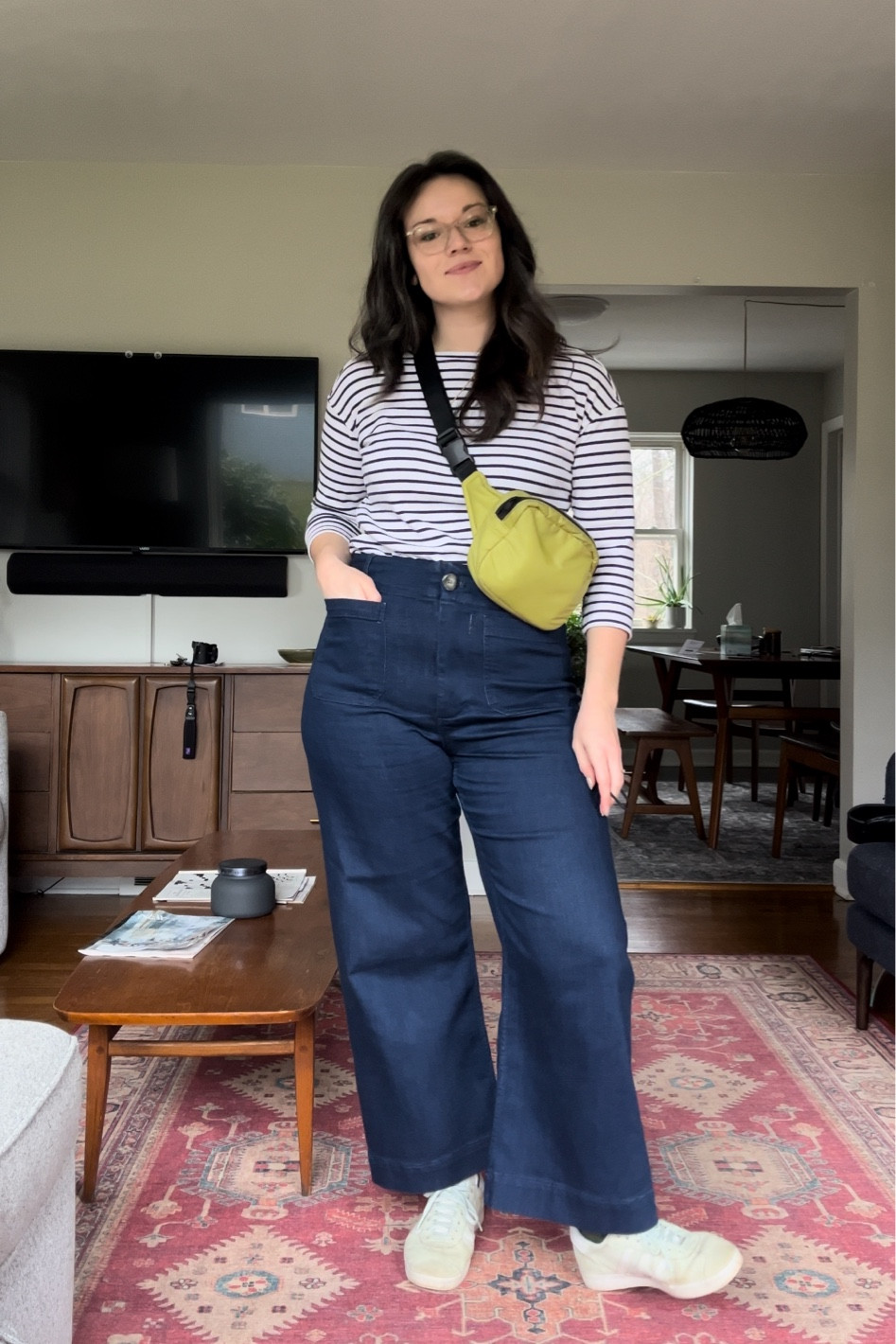 OOTD!  

I’m wearing size 31 in these jeans. My top is from Patagonia many years ago, but I’ve tagged two very similar options. My gazelles are a very light mint green suede and not currently available. Tagged ones I’d buy!


#LTKmidsize