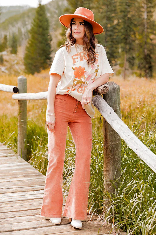 AMBER MASSEY X PINK LILY | Pink Lily