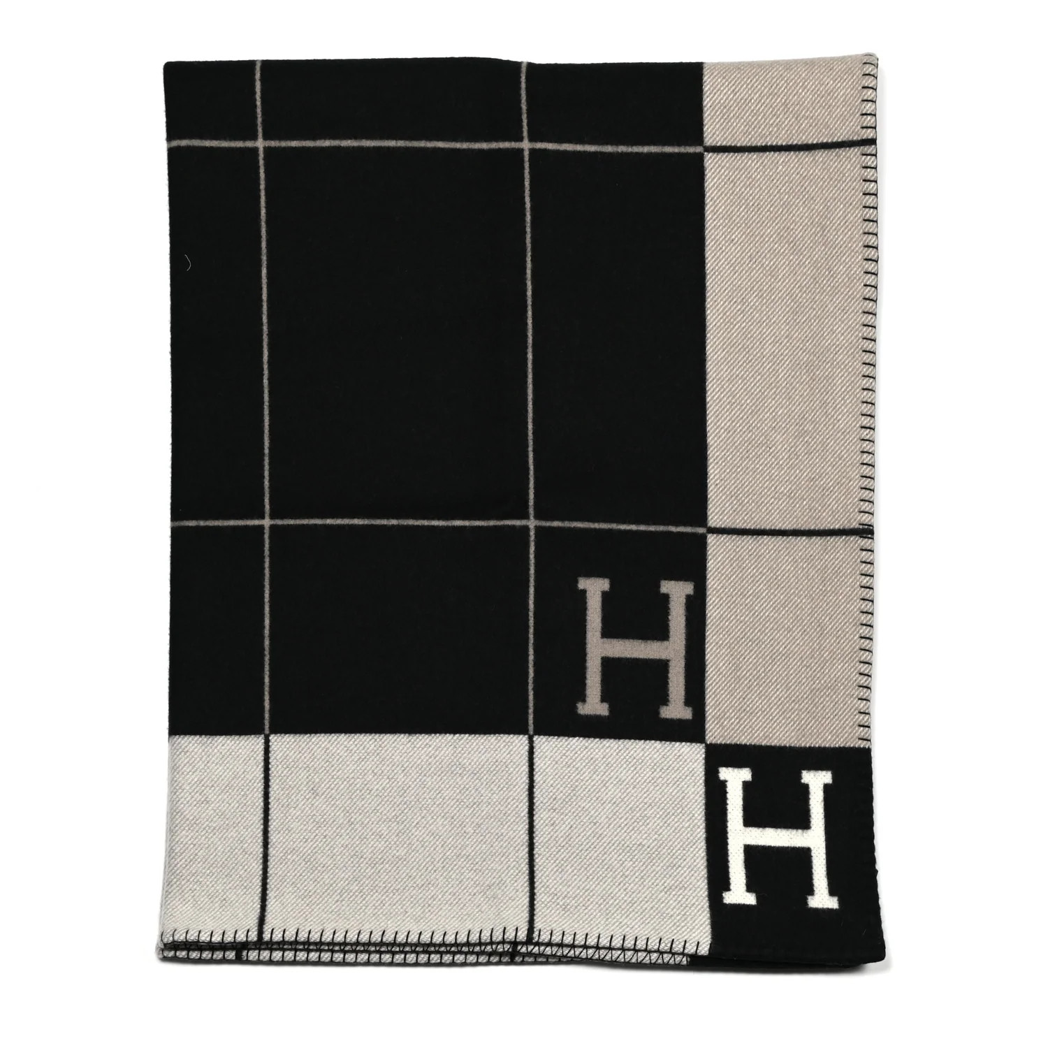 HERMES Wool Cashmere Avalon III Blanket Ecru Black | FASHIONPHILE (US)