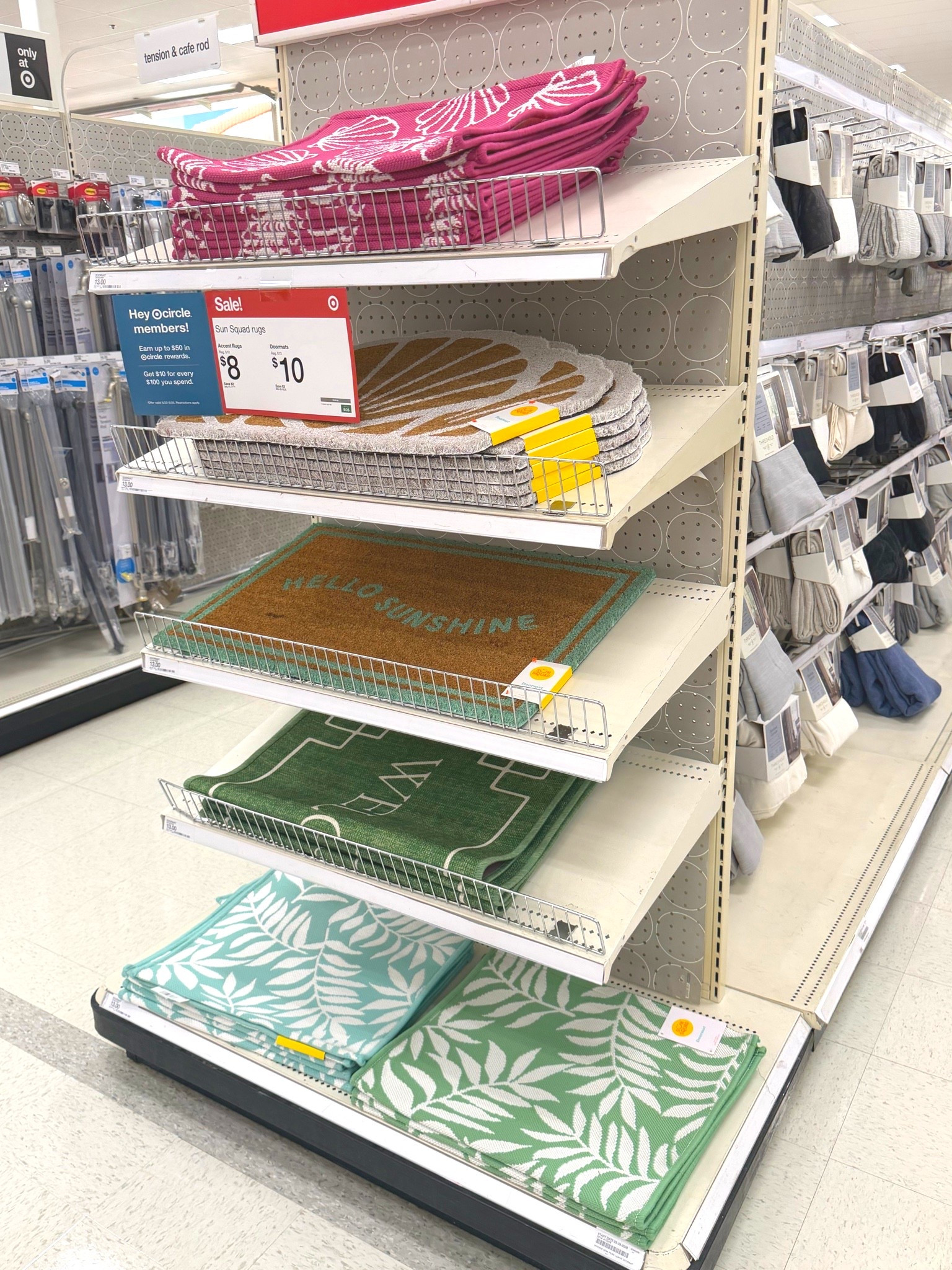 20% off Sun Squad Graphic Outdoor Rugs 

https://liketk.it/6dYYL

#sunsquad #targethome #targetstyle #outdoorrugs

#LTKHome #LTKSeasonal #LTKdayinmylife